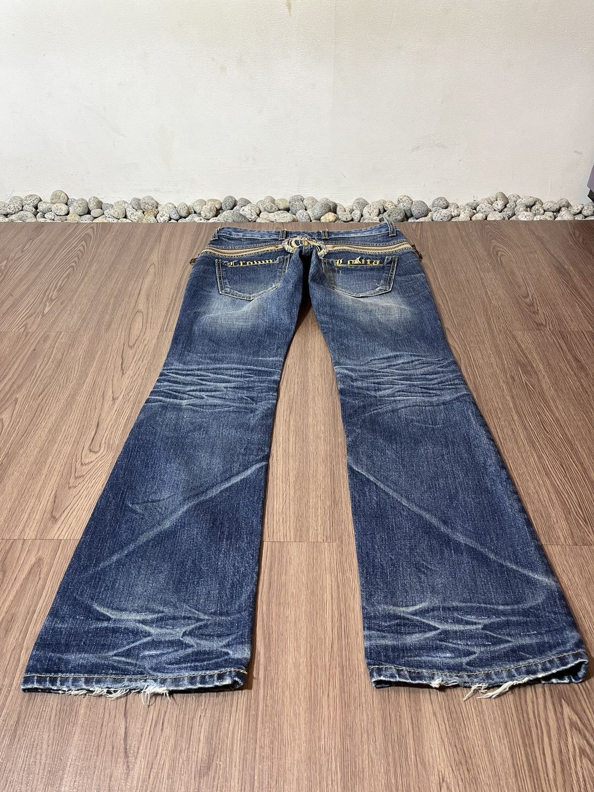 Japanese Brand Lolita Crown Yoshitomo Nara whiskers denim Size US 32 / EU 48 - 6 Thumbnail