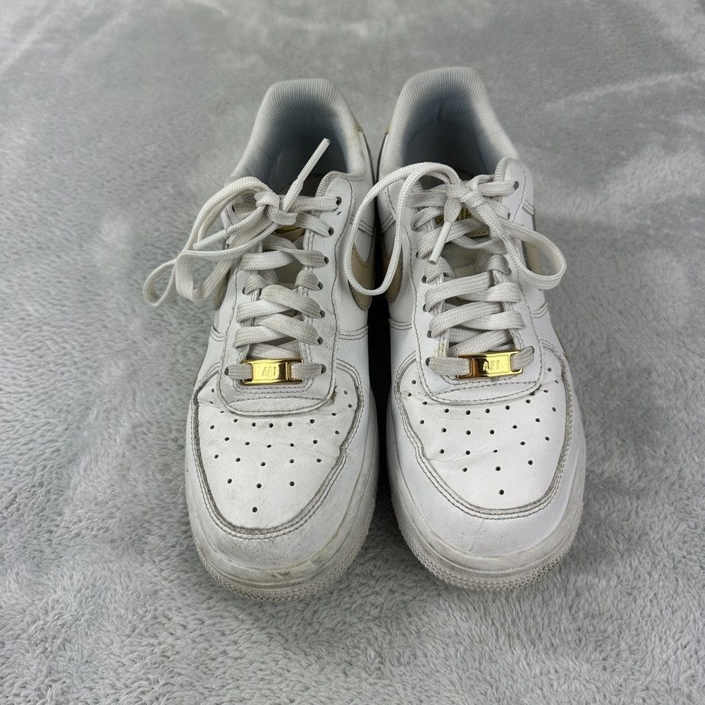 Nike Nike Air Force 1 Essential White Beige Women’s Size 7.5 US Size US 7.5 / IT 37.5 - 7 Thumbnail