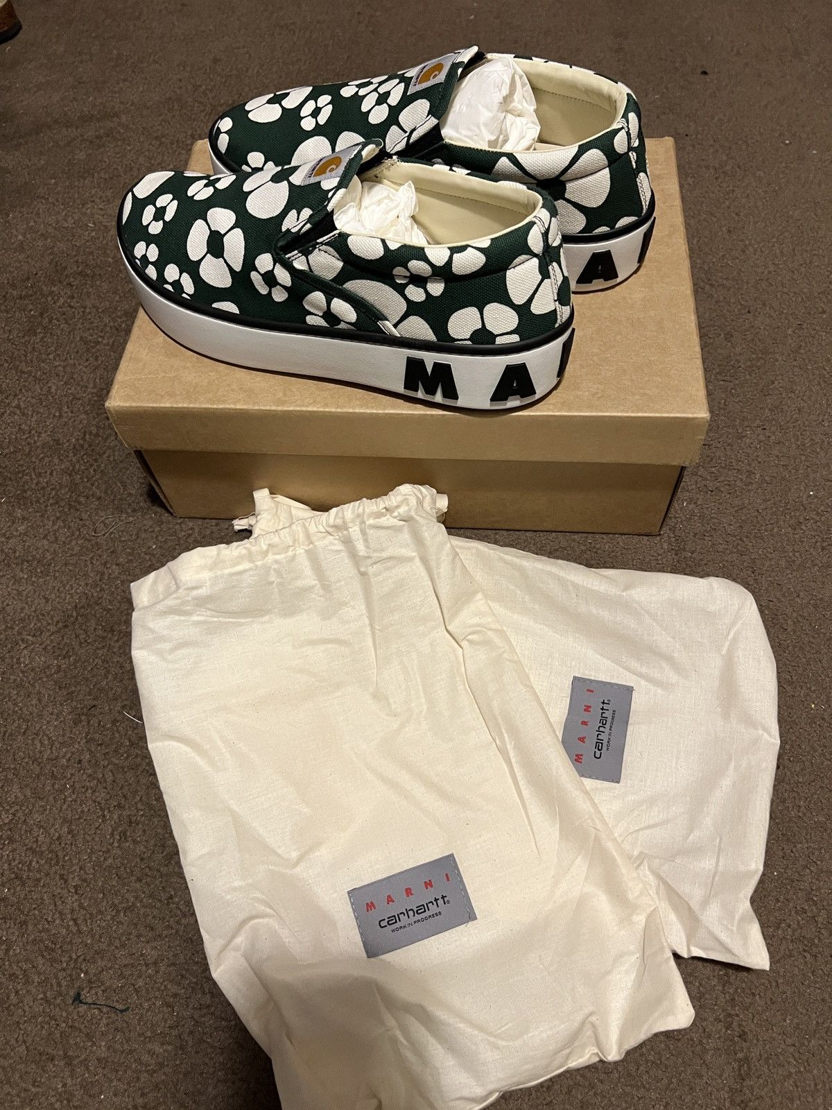 image of Carhartt Wip Floral Slip-On Shoes in Green, Men's (Size 11)