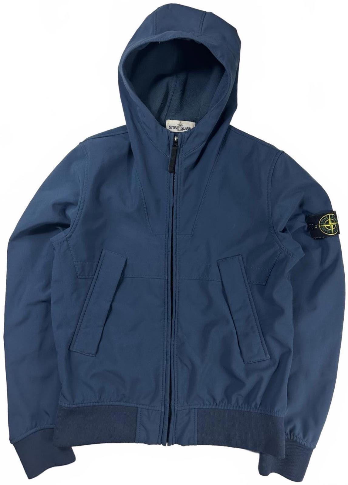 Stone Island Stone Island Soft Shell-R Hooded Jacket Blue Small Size US S / EU 44-46 / 1 - 1 Thumbnail
