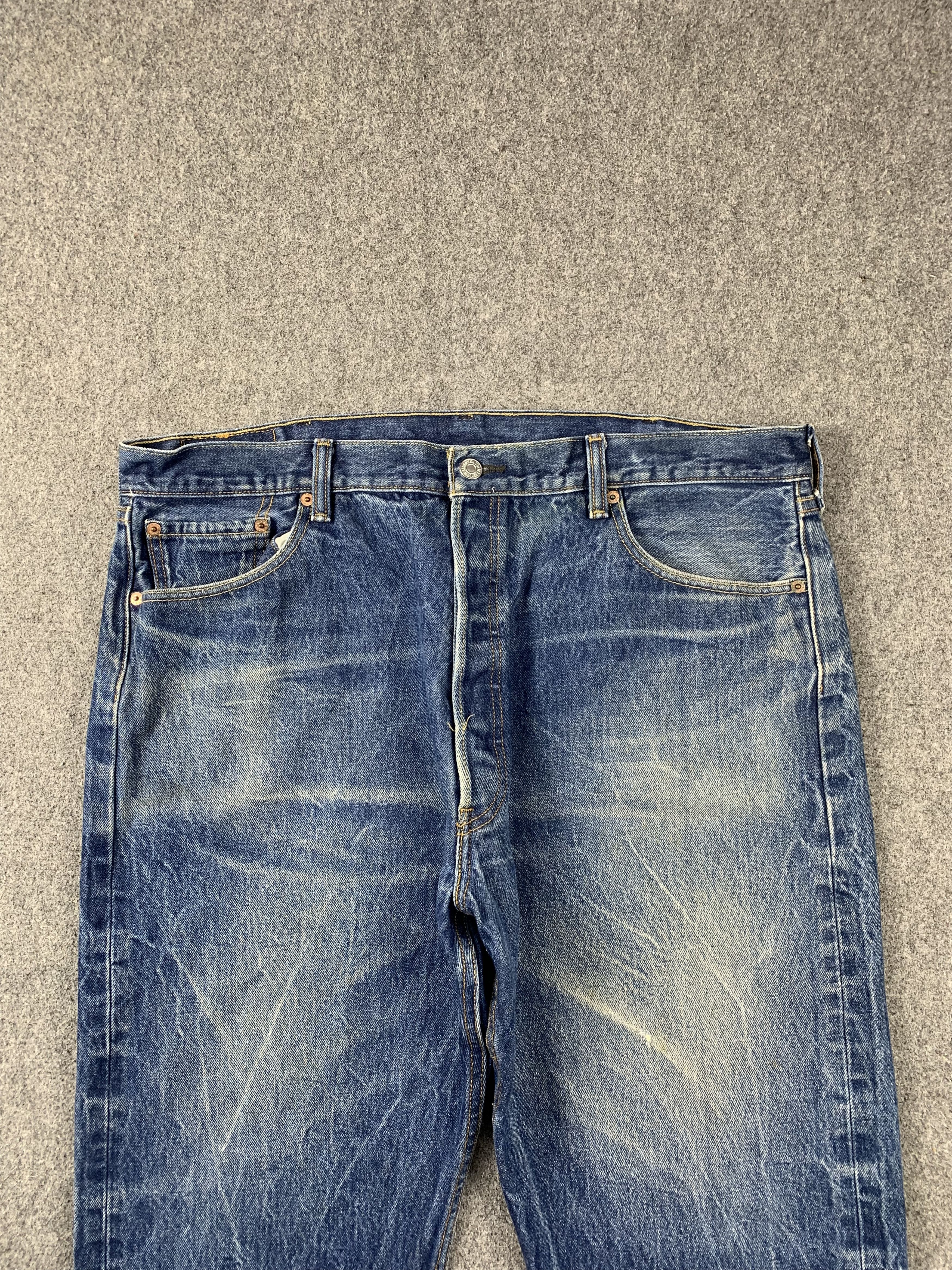 Levi's Vintage Levis 501 Faded Blue Jeans DP1974 Size US 39 - 2 Thumbnail