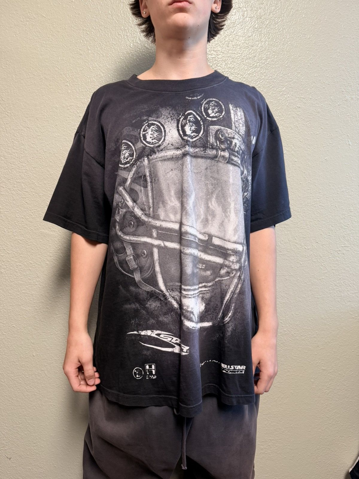 HELLSTAR Hellstar Football T Shirt Size US XL / EU 56 / 4 - 1 Thumbnail