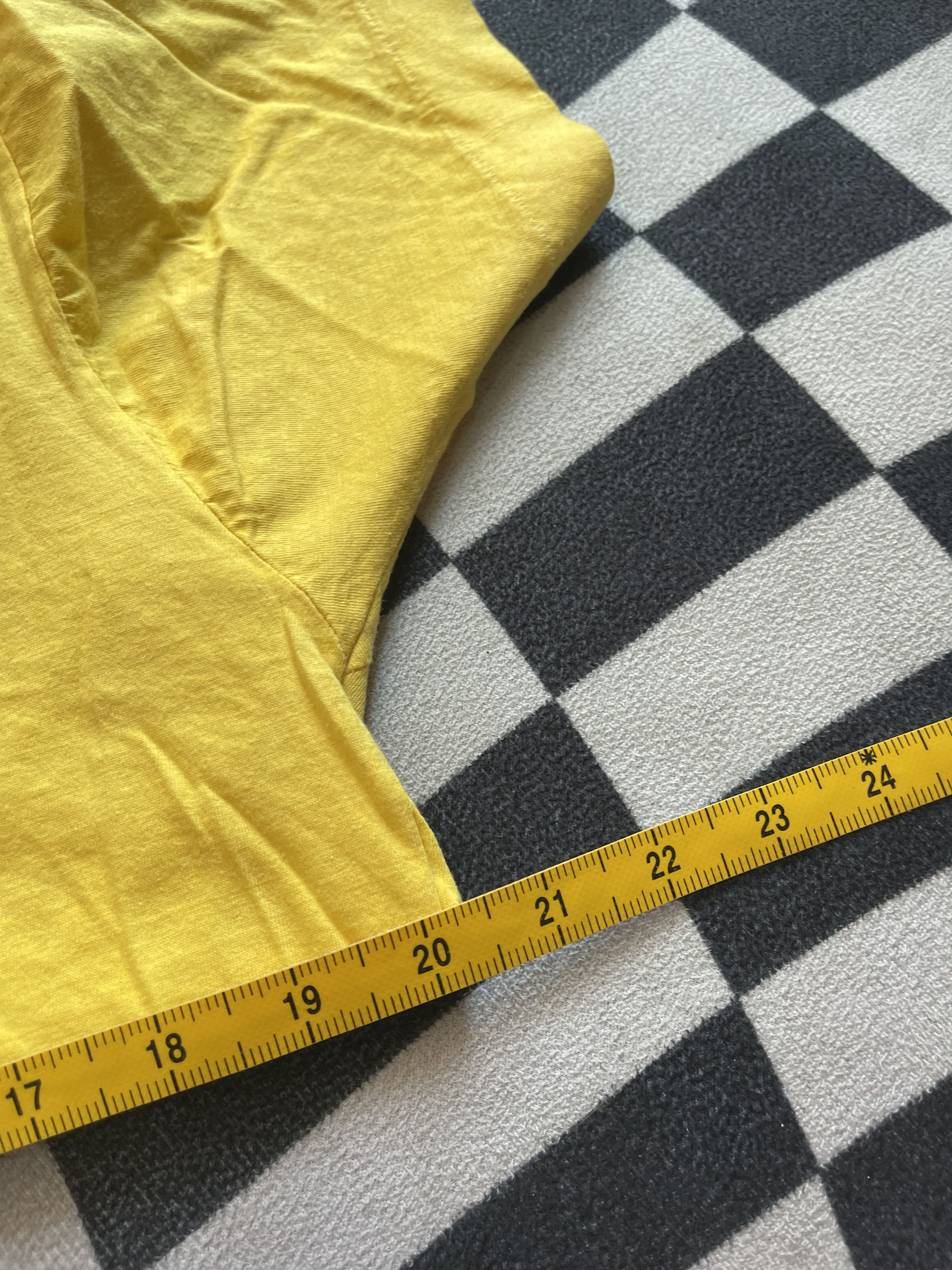 Vintage Lhasa Tibet Potala Palace Travel Souvenir Tee Yellow Vintage Size US M / EU 48-50 / 2 - 6 Thumbnail