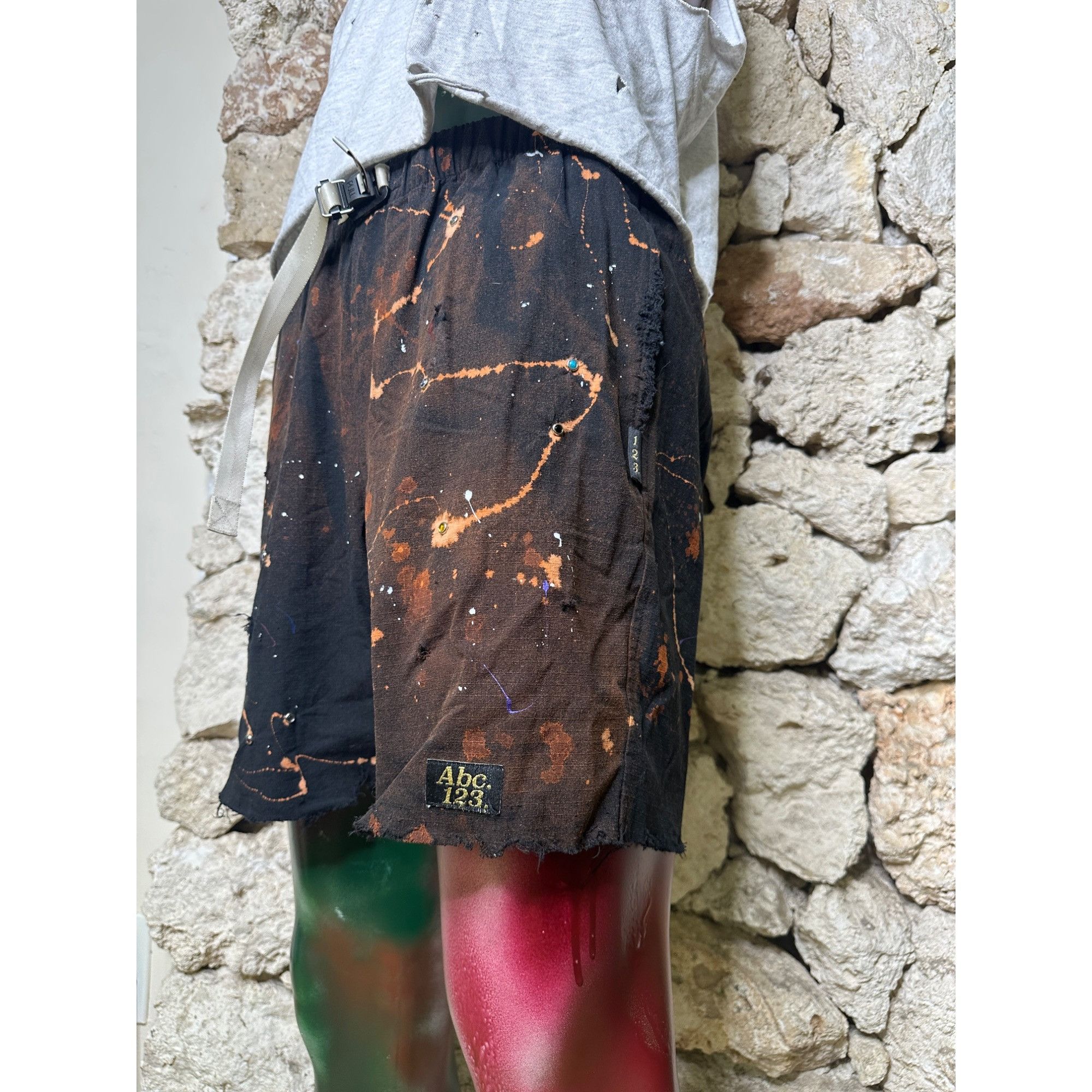 Advisory Board Crystals DRO Lab LTD Custom 1/1 ART x Advisory Board Crystals Shorts Size US 32 / EU 48 - 13 Thumbnail