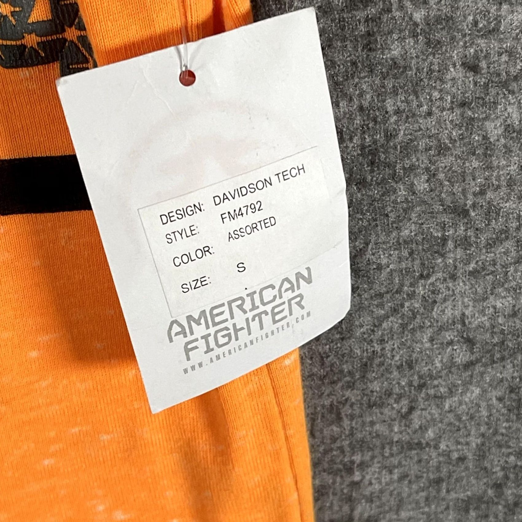 Vintage American Fighter Tank Top Mens Small Orange Davidson Tech Graphic Gym FM4792 Size US S / EU 44-46 / 1 - 6 Thumbnail