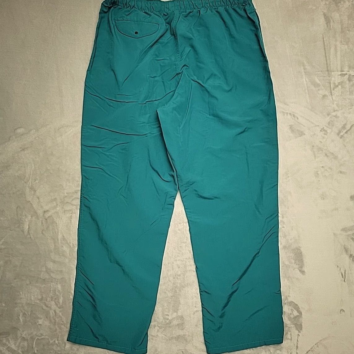 Lands' End VINTAGE Lands' End Track Pants Womens 20 Green Windbreaker Jogger Nylon 100% Elastic Drawstring USA Y2K Mens Womens Girls? Size 42" / US 20 - 5 Thumbnail