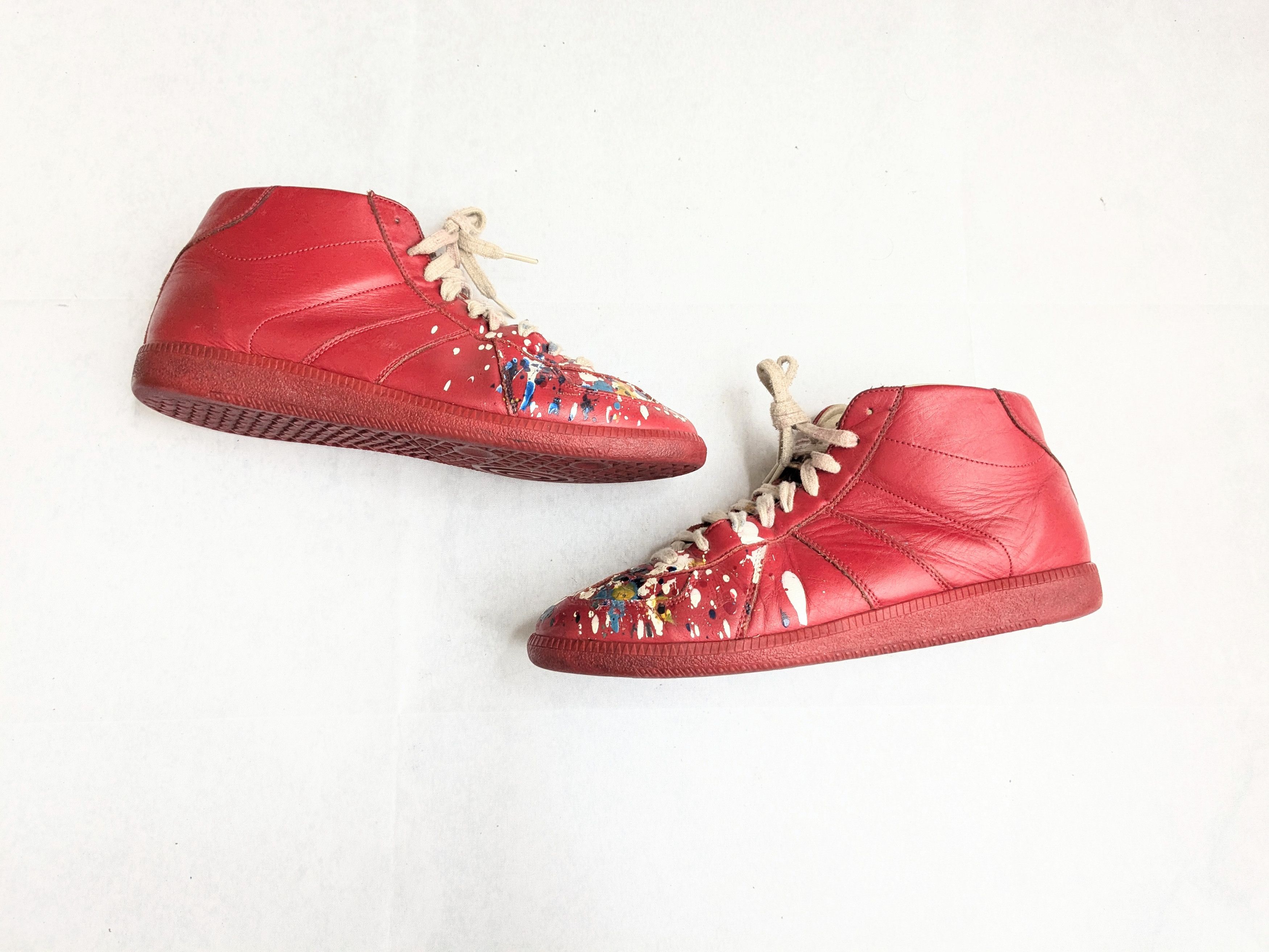 Maison Margiela Maison Margiela Replica GAT Red Paint Splatter 9 42 Size US 9 / EU 42 - 1 Thumbnail