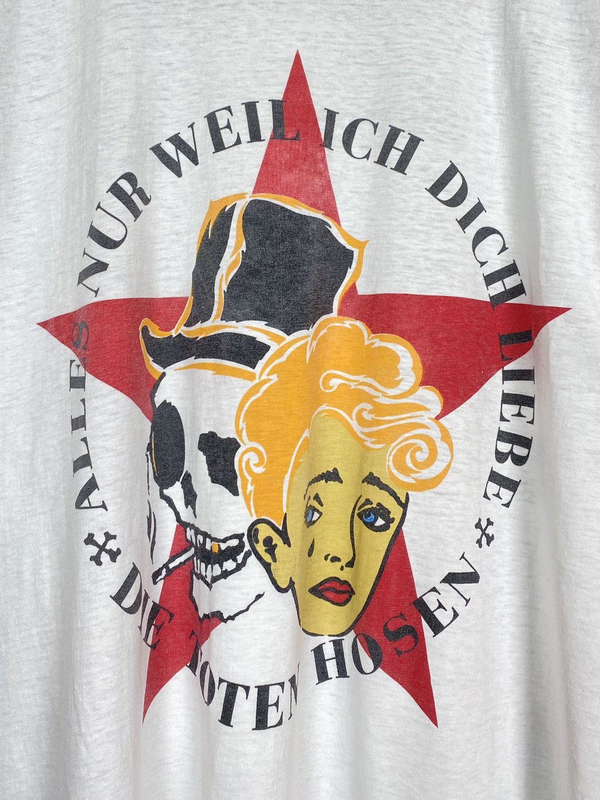 Band Tees Vintage Die Toten Hosen Punk Rock Band Tee 90s Skulls White Size US L / EU 52-54 / 3 - 3 Thumbnail