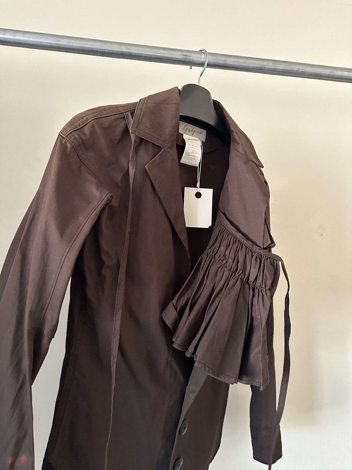 Yohji Yamamoto SS2006 Yohji Yamamoto 3 Button Stained Ruffle Shirt Size S / US 4 / IT 40 - 8 Thumbnail