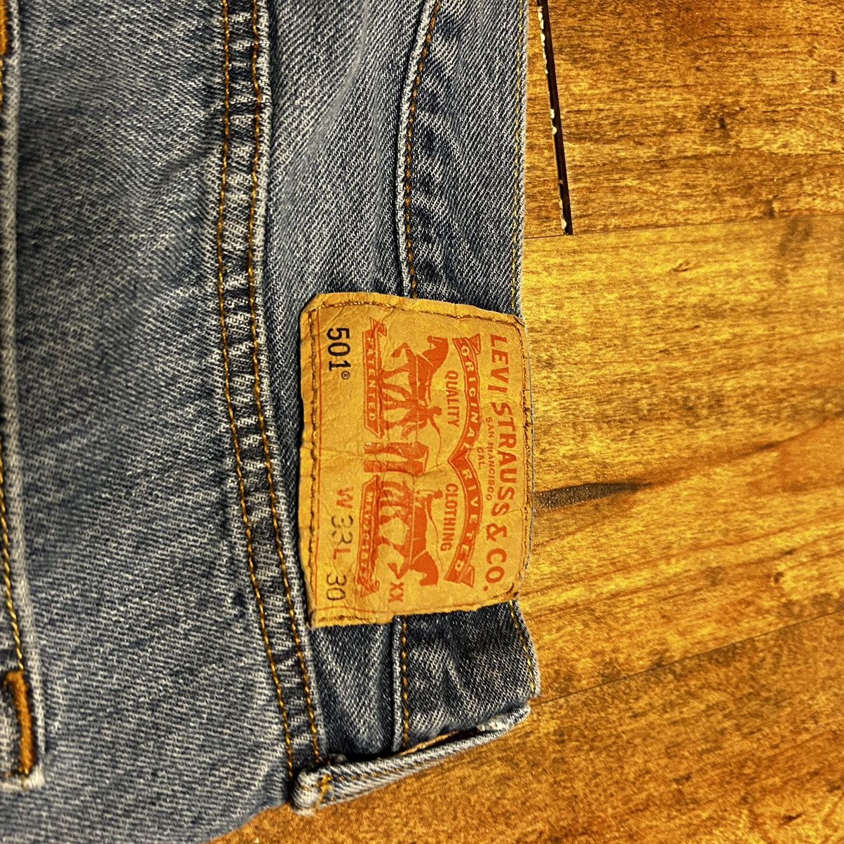 Japanese Brand × Levi's Vintage Clothing Vintage Y2K Levis 501 33x30 (33x27) Essential Denim Jeans Size US 33 - 5 Thumbnail