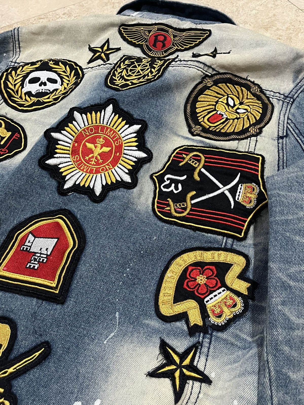 Reason CRAZY Y2K Reason Patched Distressed Denim Jacket Size US S / EU 44-46 / 1 - 15 Thumbnail