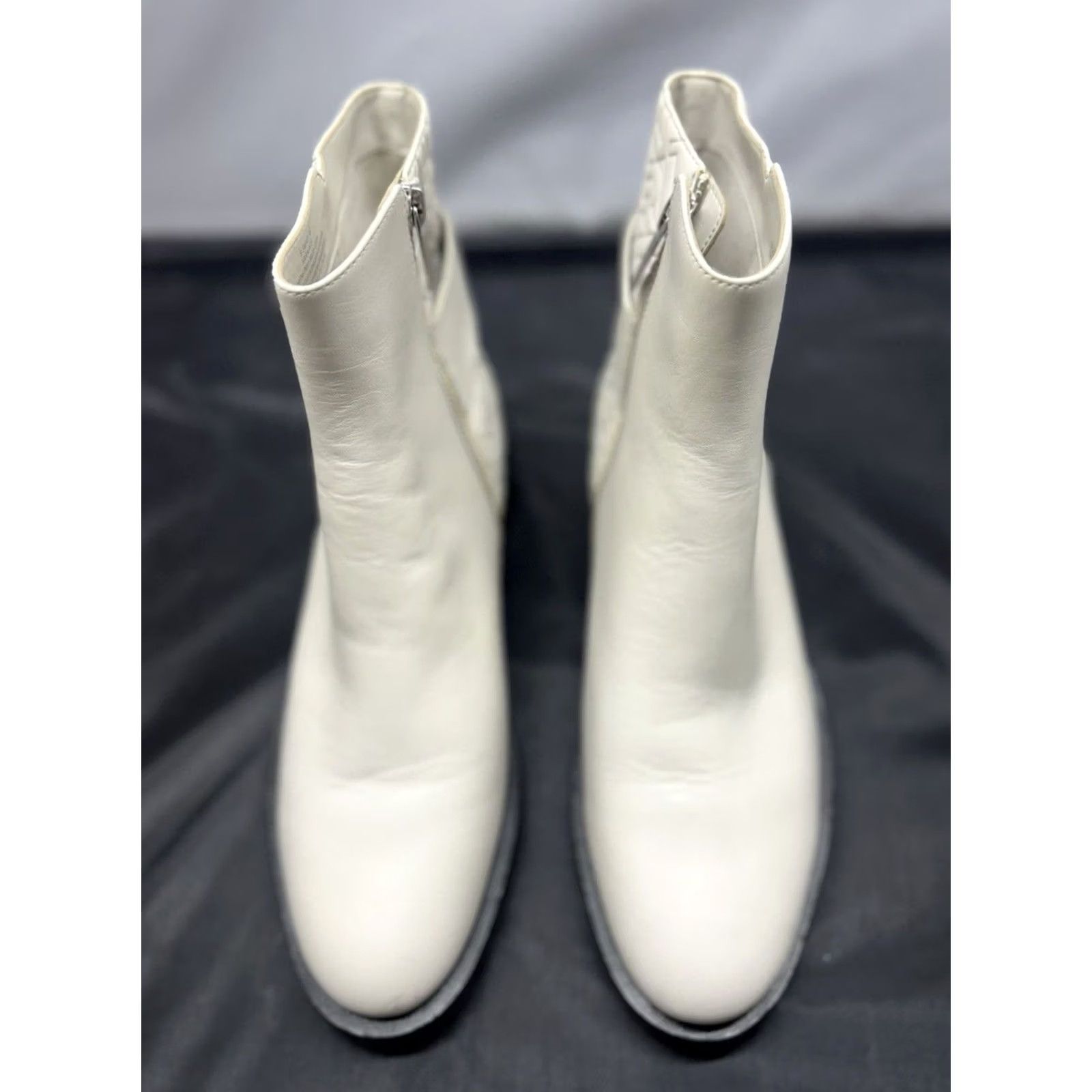 Karl Lagerfeld Karl Lagerfeld Paris Vara Buckled Zip Ankle Boots White Women’s 9.5 Fashion Bootie Ladies 9.5 Size US 10 / IT 40 - 4 Thumbnail