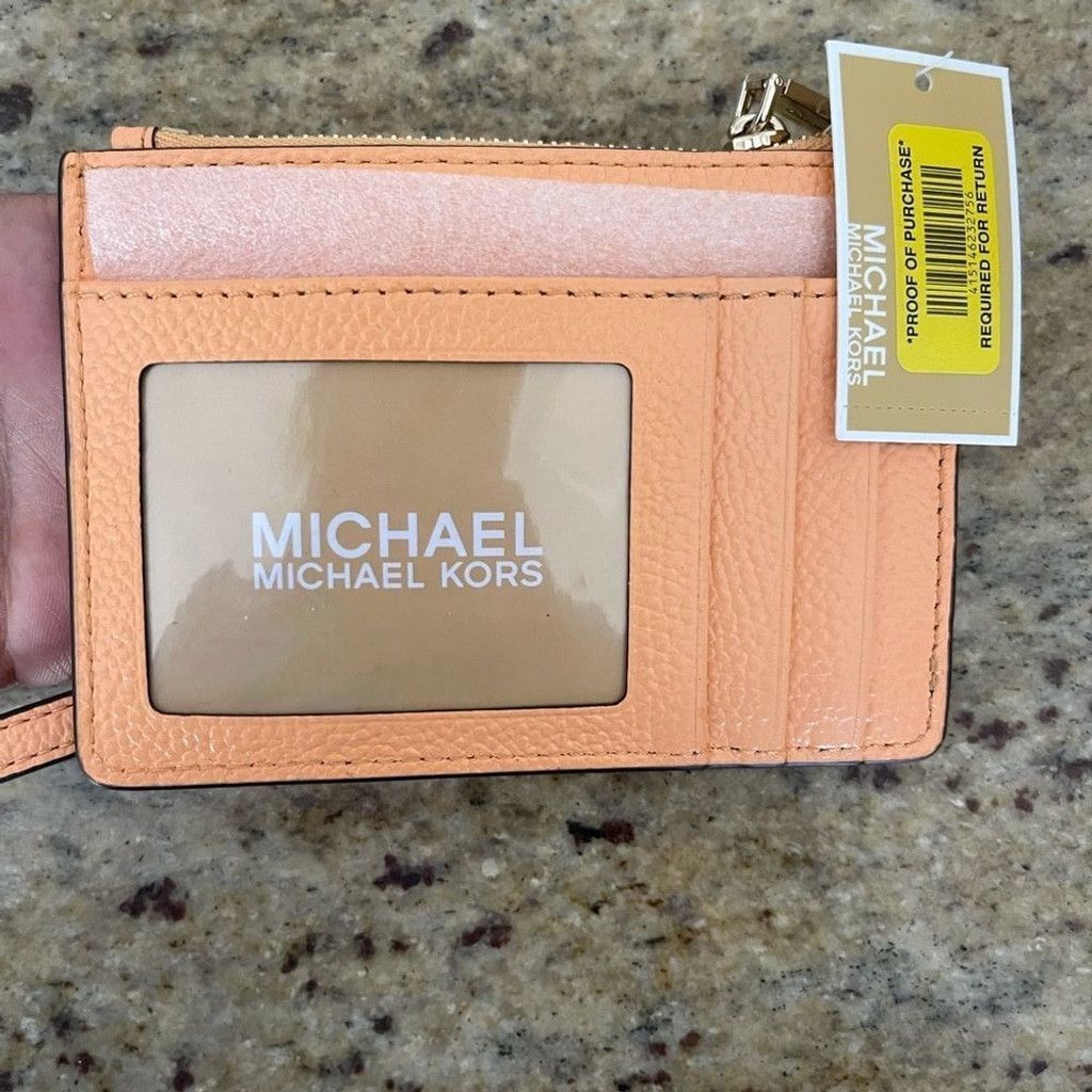 Michael Kors New mk 🥰 wristlet cardholder zip Size ONE SIZE - 3 Thumbnail