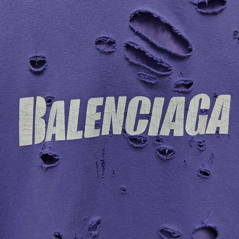 Balenciaga Balenciaga Big hole purple letter Logo hoodie Size US S / EU 44-46 / 1 - 3 Thumbnail