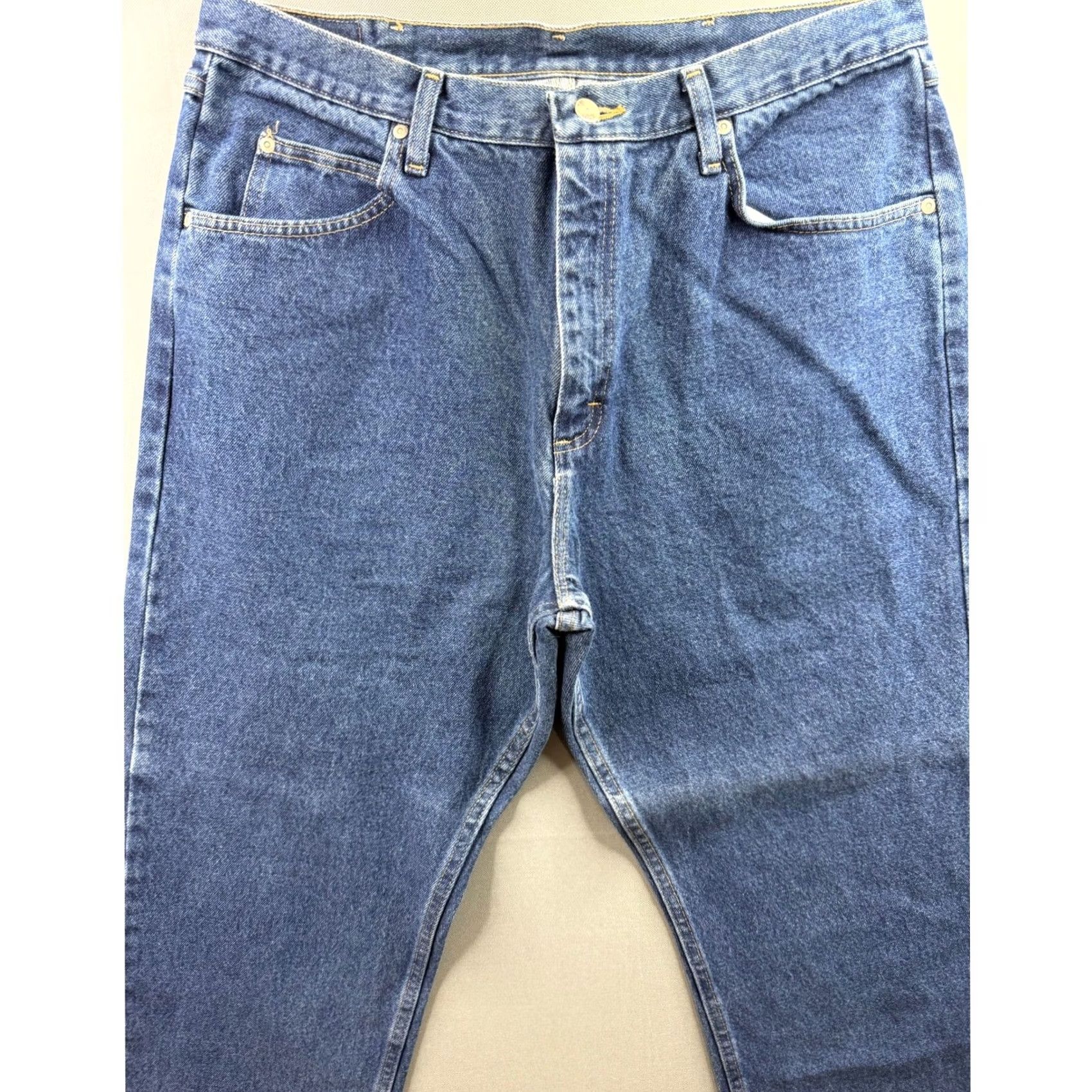 Wrangler Wrangler Jeans Relaxed Fit Mens Blue Denim 100% Cotton 38x32 Inseam 32 Zip Button Pockets 5-Pocket Design Straight Mid Rise Authentic Jeans Size US 38 / EU 54 - 5 Thumbnail