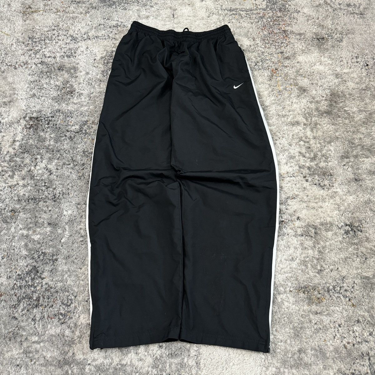 Nike × Vintage Vintage y2k Nike essential baggy striped sweatpants Size US 30 / EU 46 - 1 Thumbnail