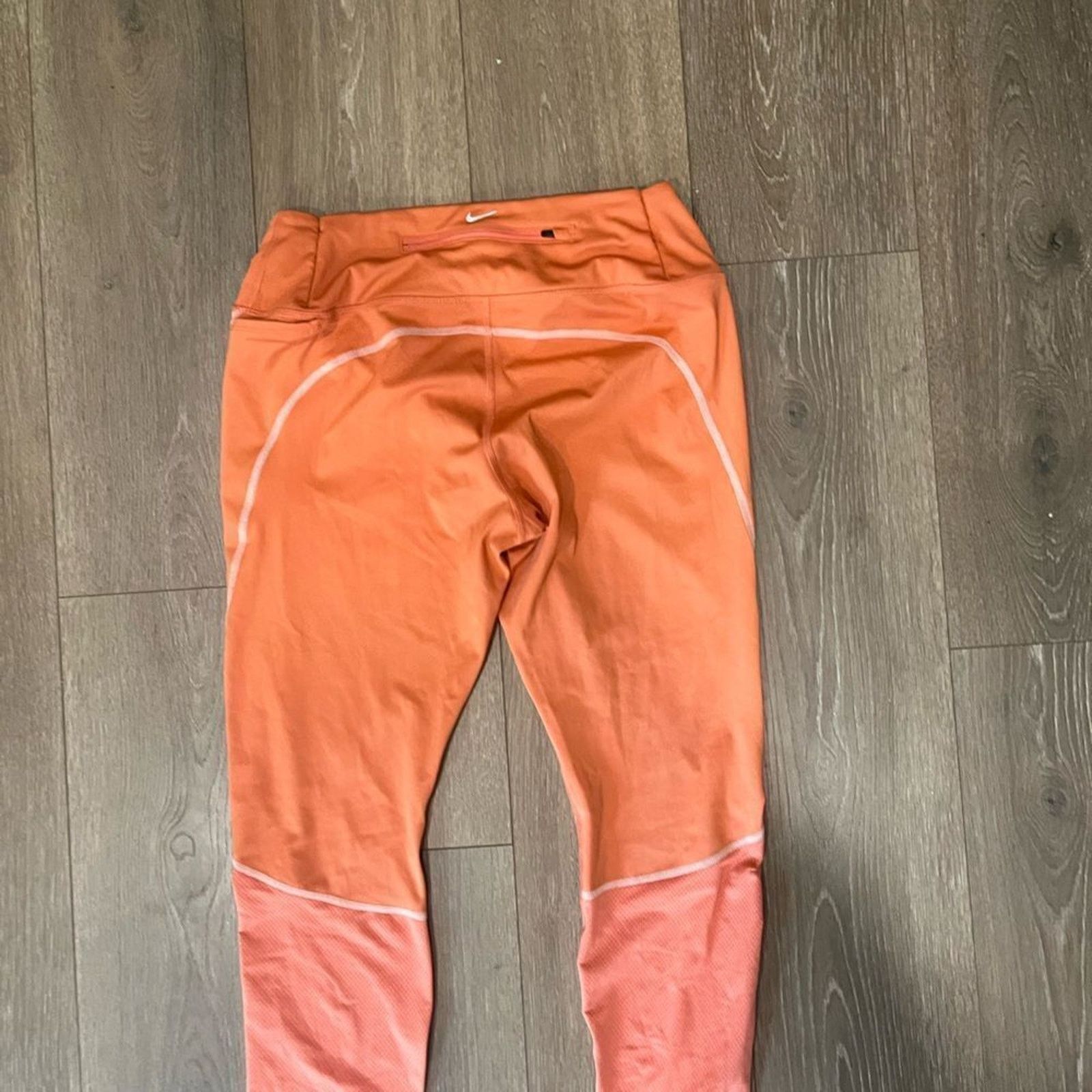 Nike NWOT Nike Dri-FIT Leggings Icon Clash Coral - Size XL Size 34" / US 12 / IT 48 - 9 Thumbnail