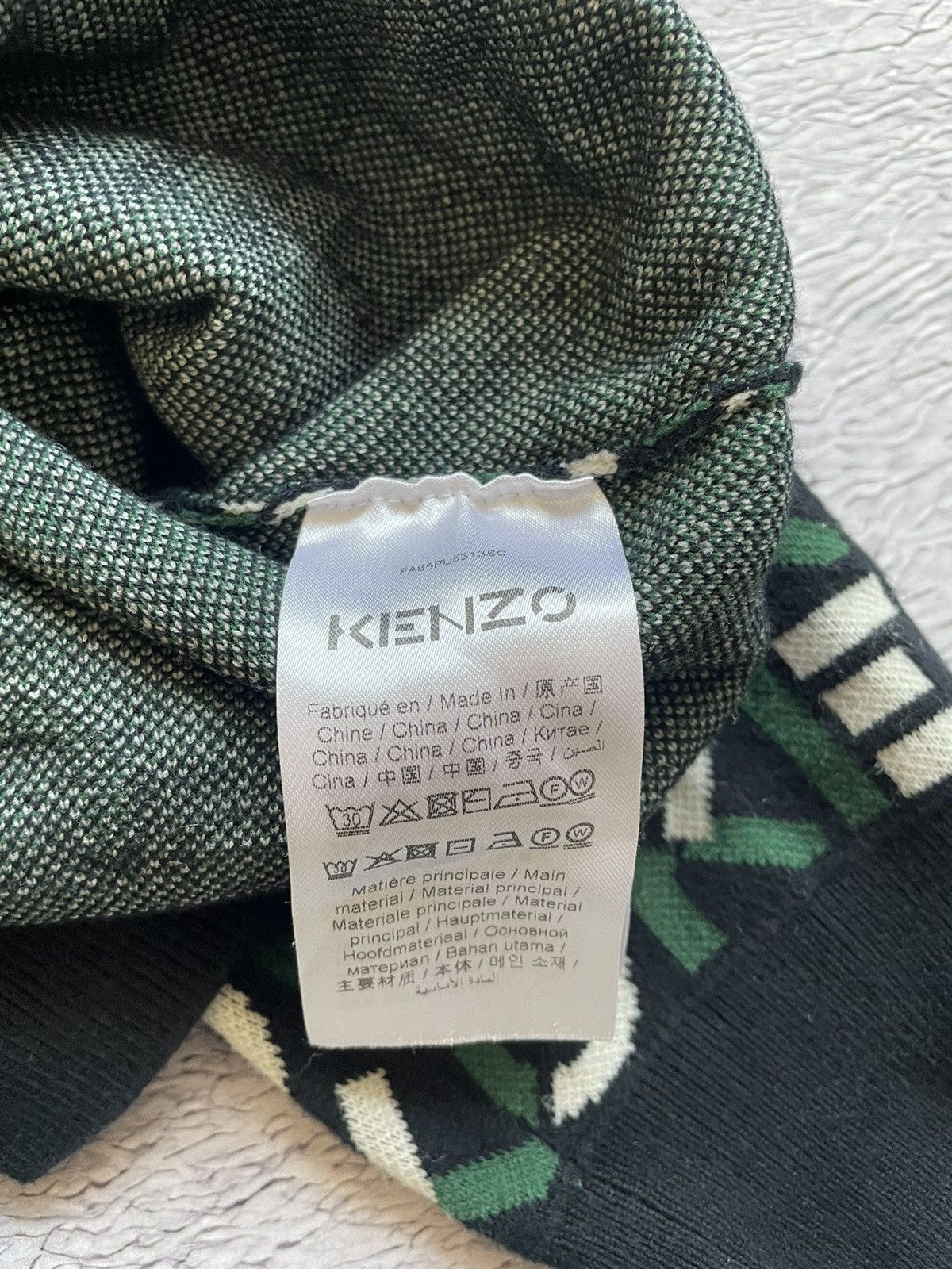 Kenzo Vintage! Kenzo Paris Sweater Luxury AOP Monogram Logo Size US XS / EU 42 / 0 - 8 Thumbnail