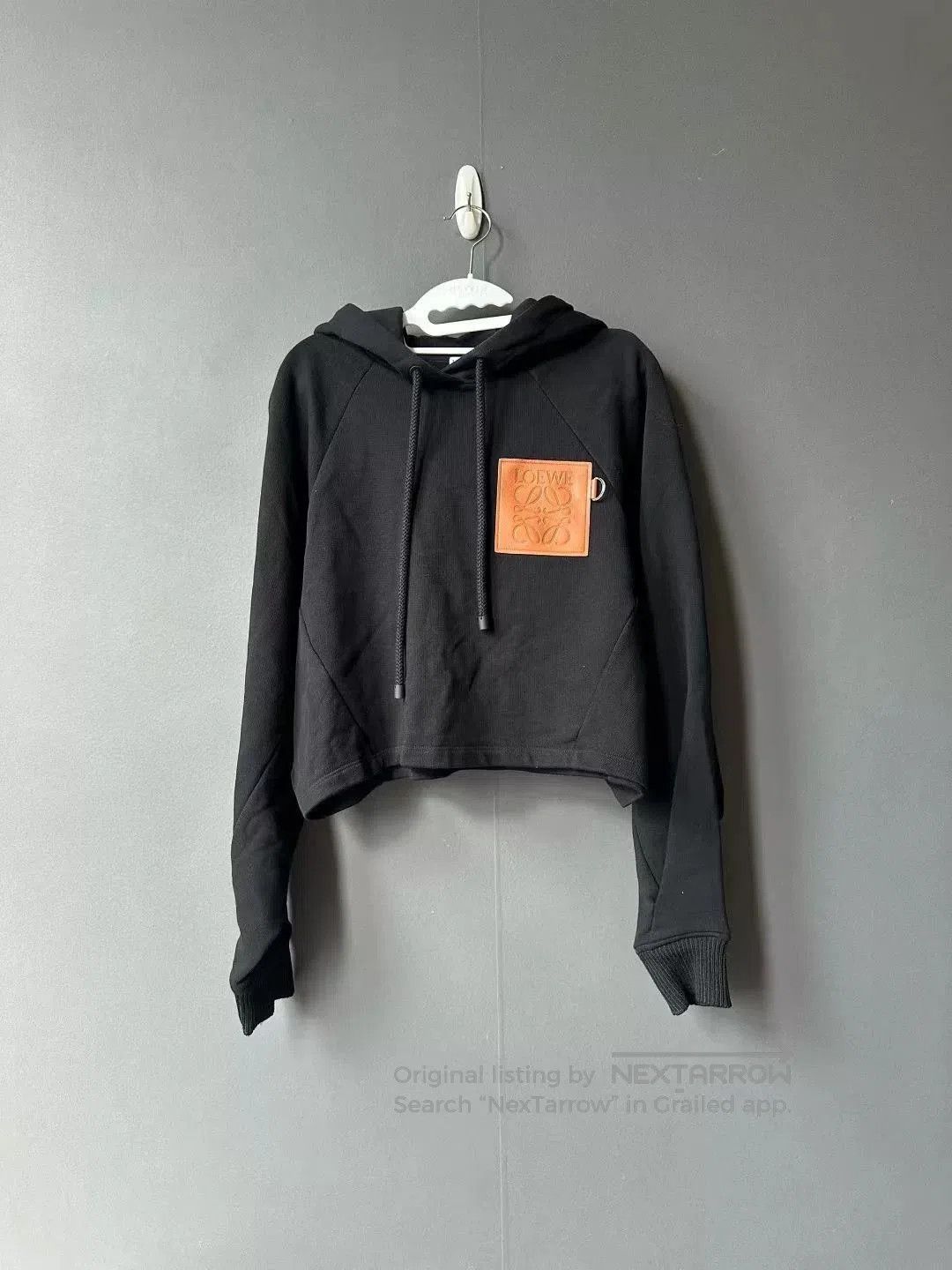Loewe Loewe Black Leather Patch Cropped Hoodie. Size XS / US 0-2 / IT 36-38 - 1 Thumbnail
