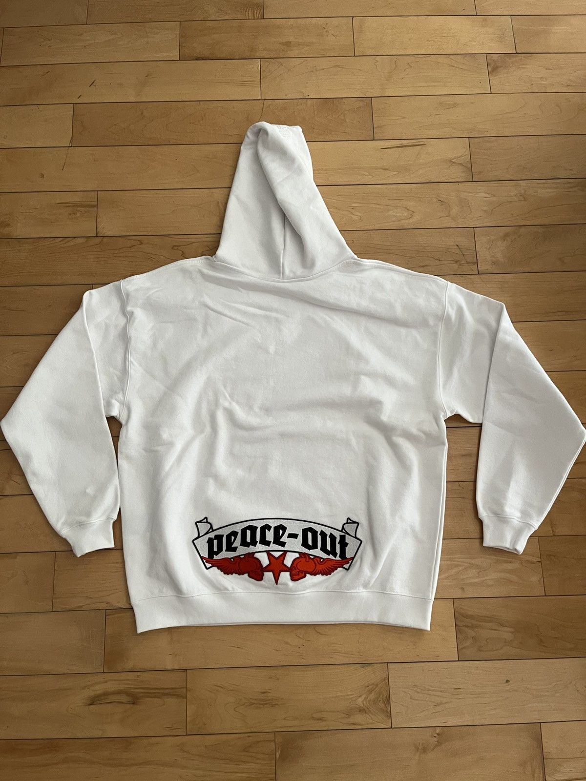 Vetements NWT - Vetements Devil Wears Vetements Hoodie Size US S / EU 44-46 / 1 - 2 Thumbnail