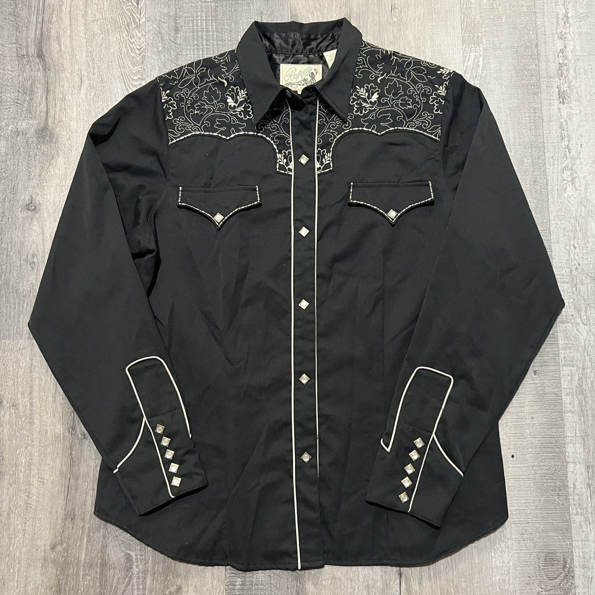 Roper Roper Western Shirt Black Embroidered Floral Pearl Snap Size XL / US 12-14 / IT 48-50 - 1 Thumbnail