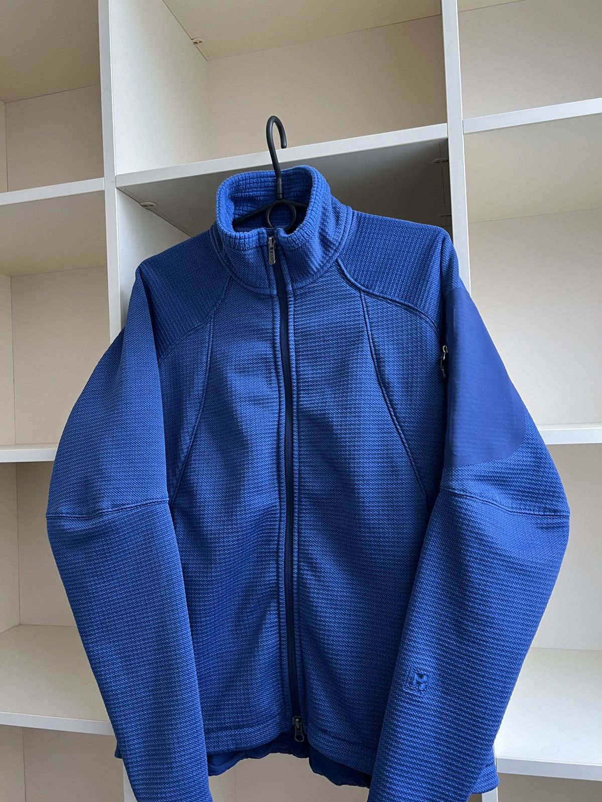 Patagonia Vintage Patagonia R1 Jacket Womens Size L Fleece POLARTEC Size L / US 10 / IT 46 - 4 Thumbnail