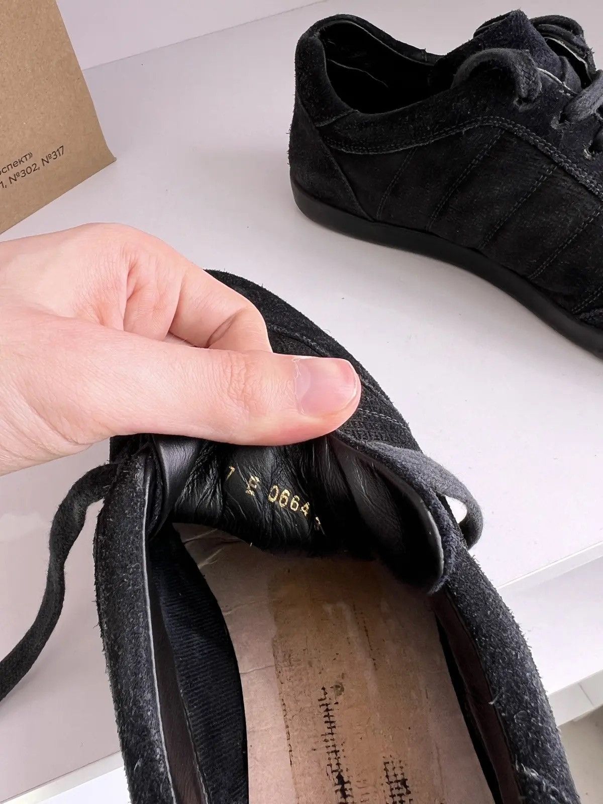 Designer × Fendi × Vintage Vintage Fendi Luxury Sneakers Size US 8 / EU 41 - 22 Thumbnail