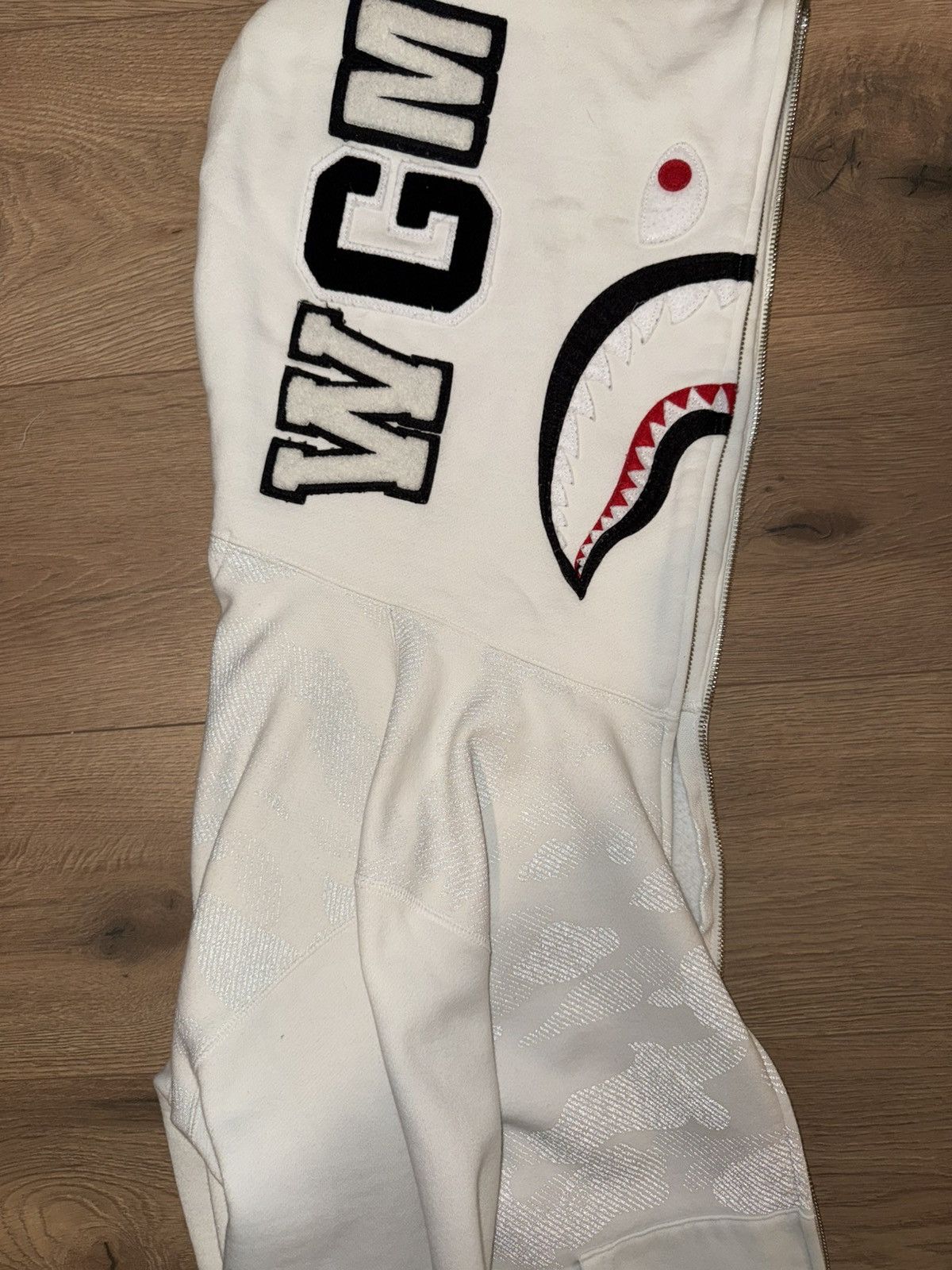 Bape Bape White Camo reflective Shark Zip-Up hoodie Size US L / EU 52-54 / 3 - 5 Thumbnail