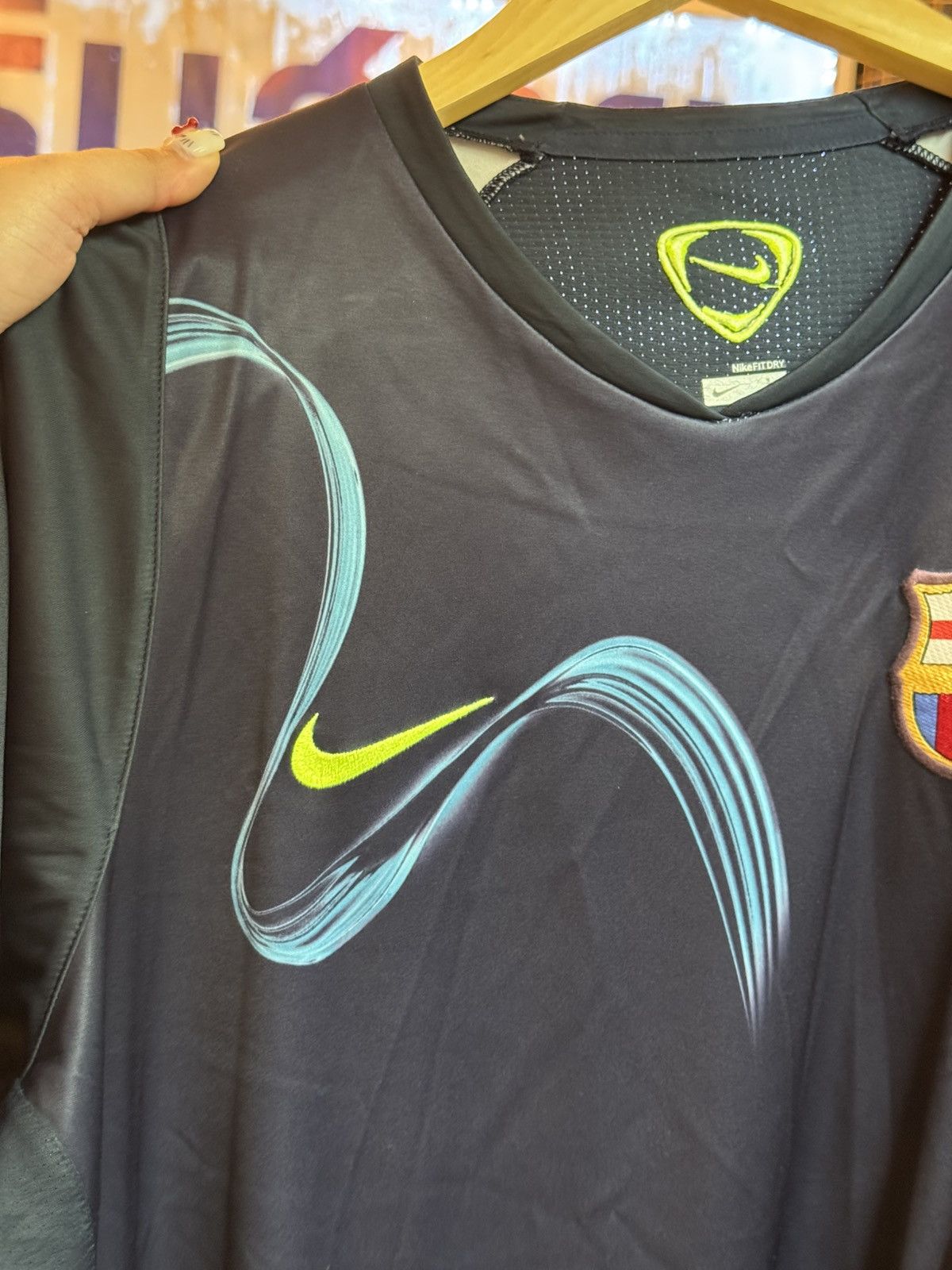 Nike Vintage FC Barcelona 2008-09 Nike Total 90 Training Jersey Size US L / EU 52-54 / 3 - 3 Thumbnail