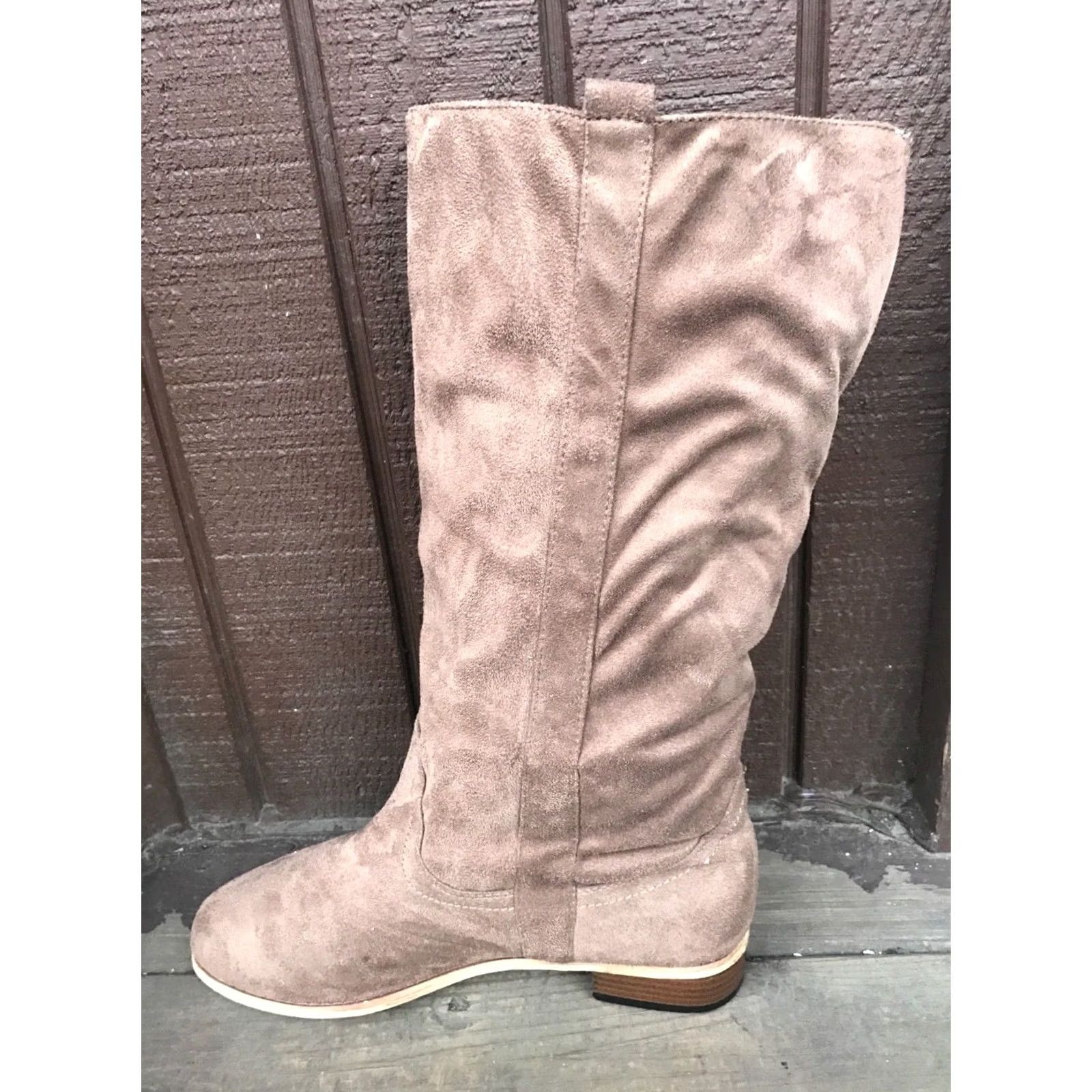 Vintage VINTAGE Charles Albert New-2345 Womens 9 Tan Microfiber KneeHigh Boots-432 Casual PullOn Desert Tan Womens Boots Size US 9 / IT 39 - 6 Thumbnail