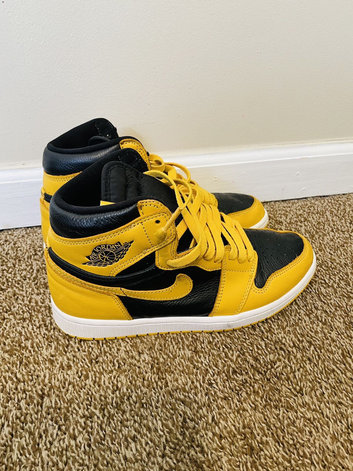 Designer × Jordan Brand Size 8 - Jordan 1 Retro OG High Pollen Size US 8 / EU 41 - 7 Thumbnail