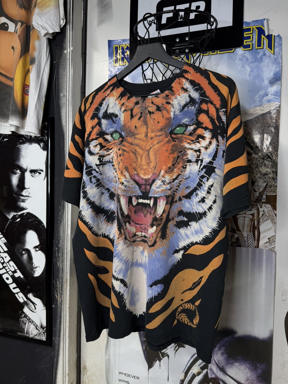 Vintage Vintage 90’s Tiger Liquid Blue T-Shirt Adult Size XLarge Size US XL / EU 56 / 4 - 10 Thumbnail