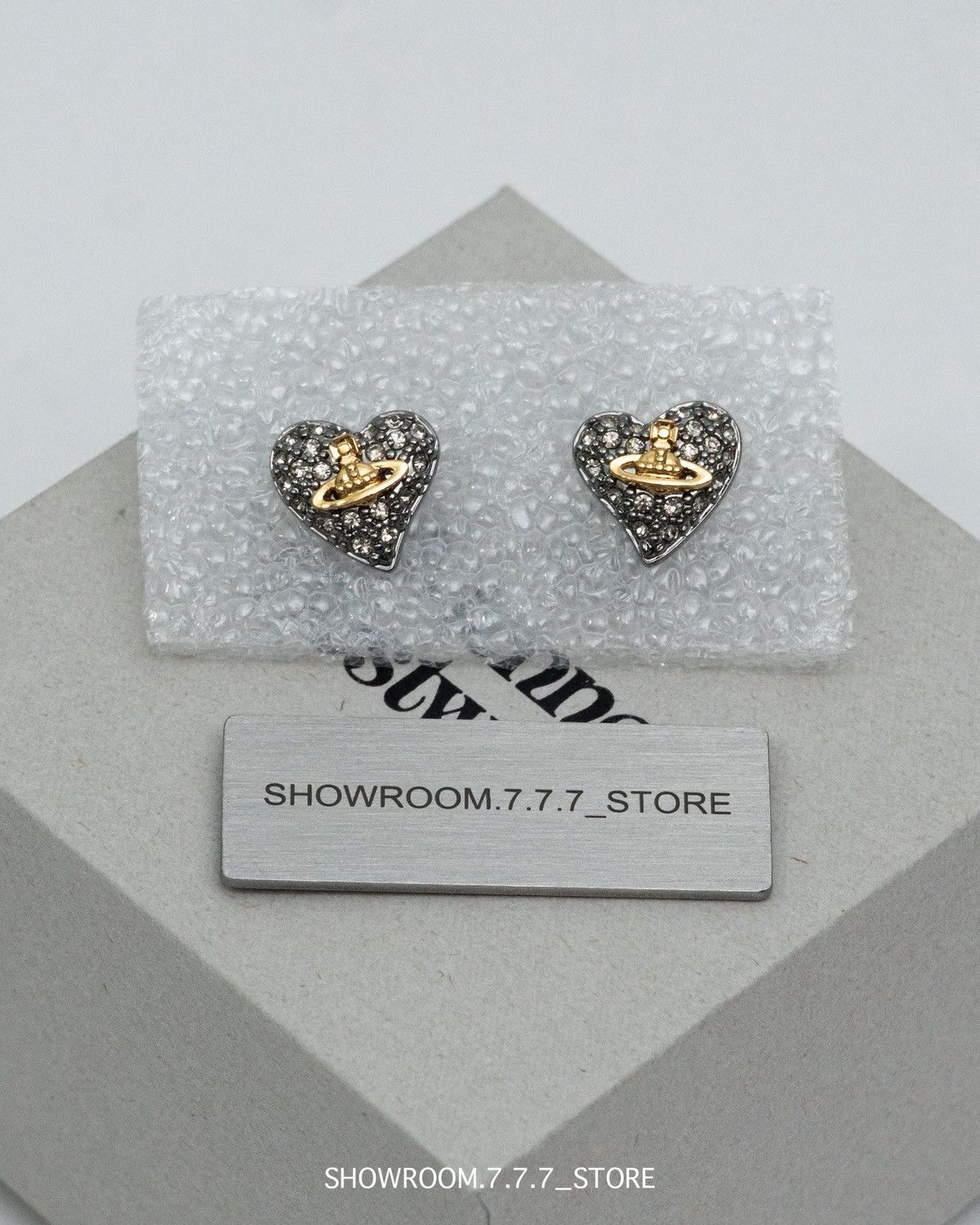 Vivienne Westwood Vivienne Westwood Tiny Diamante Heart Earrings Size ONE SIZE - 2 Thumbnail