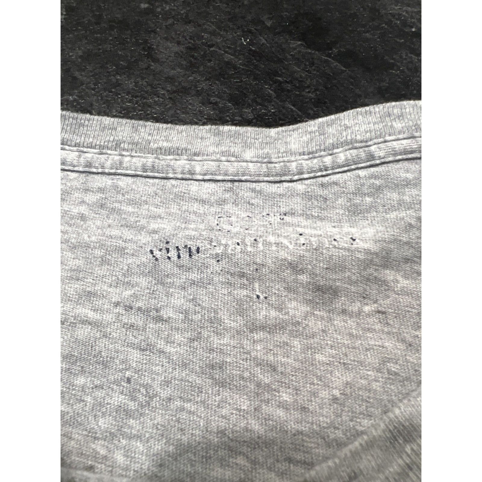 Vineyard Vines Vineyard Vines Men's T-Shirt Long Sleeve Pickup Truck Graphic Gray Adult Large Patriotic All Seasons Size US L / EU 52-54 / 3 - 4 Thumbnail