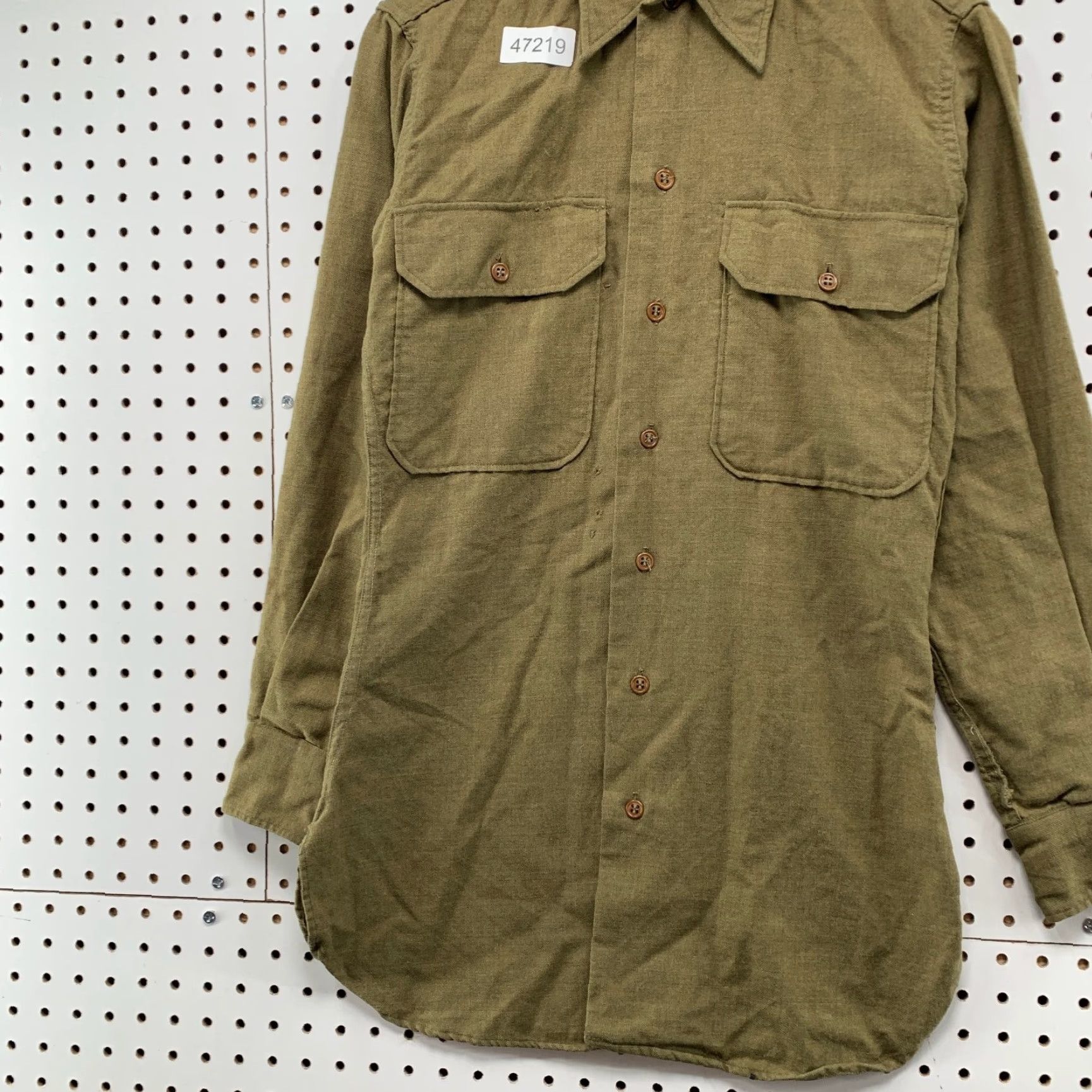 Olive VINTAGE WWII Army Wool Button Shirt Mens 14/32 Fits Mens Small Olive Green Shirt Mens XS Green Army 1940s Size US XS / EU 42 / 0 - 5 Thumbnail