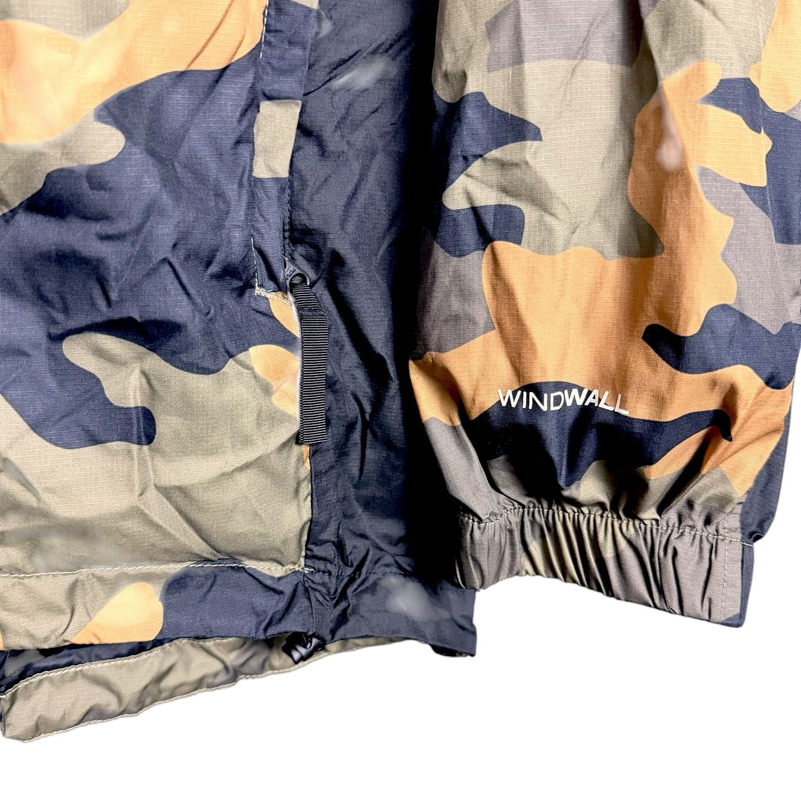 The North Face The North Face Windwall Women's Small Camouflage Jacket Size S / US 4 / IT 40 - 3 Thumbnail