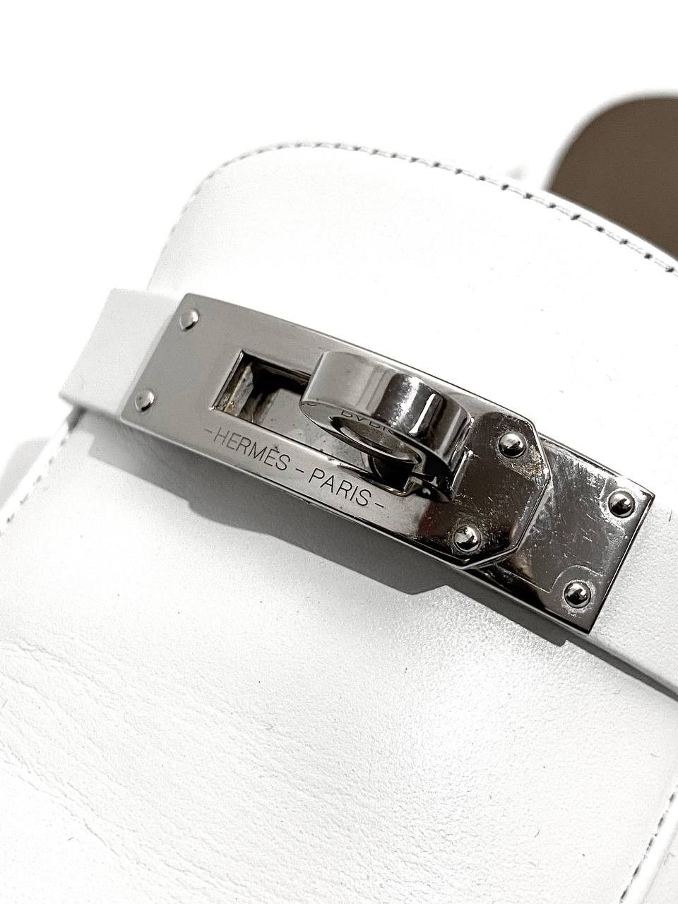 Hermes Hermes Kelly Buckle Logo White Leather Oz Flat Mules Shoes Size US 5 / IT 35 - 15 Thumbnail