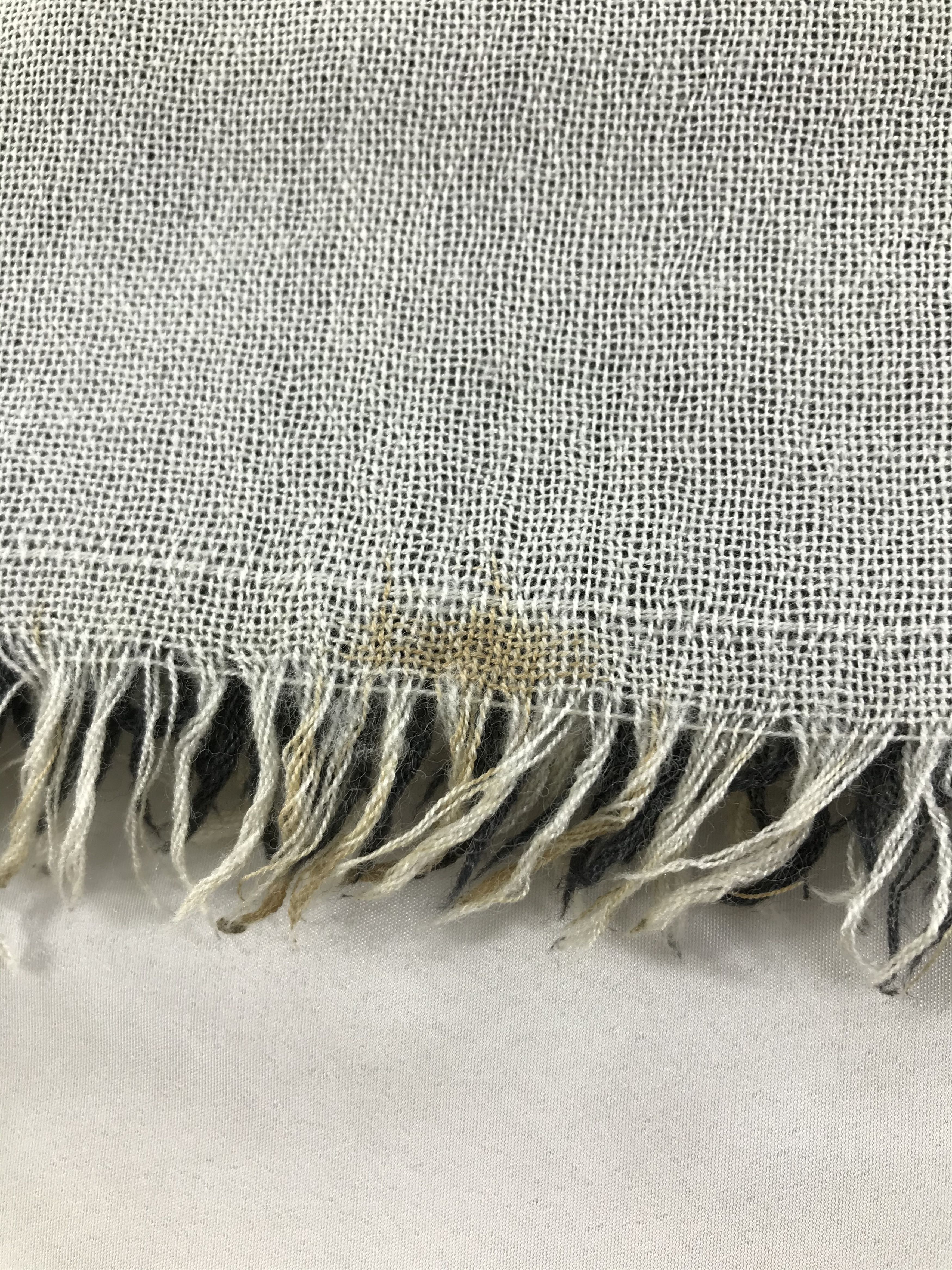 Calvin Klein Calvin Klein Wool Scarf Shawl Muffler V141 Size ONE SIZE - 5 Thumbnail