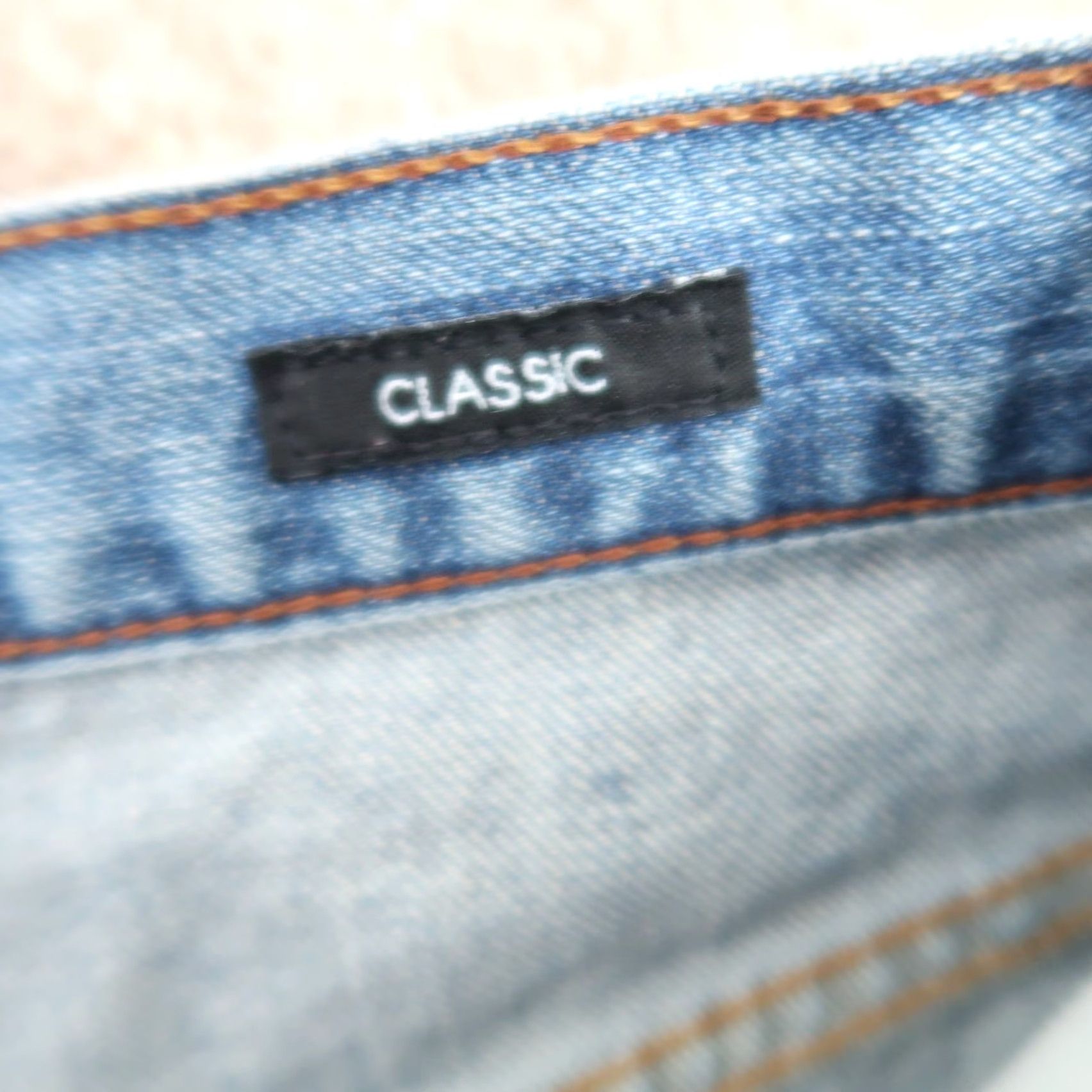 Calvin Klein VINTAGE Calvin Klein Jeans Women 8 Straight Light Wash Denim 90s High Rise Slim 30W 31Inseam Blue Mens? Women Size 30" / US 8 / IT 44 - 7 Thumbnail