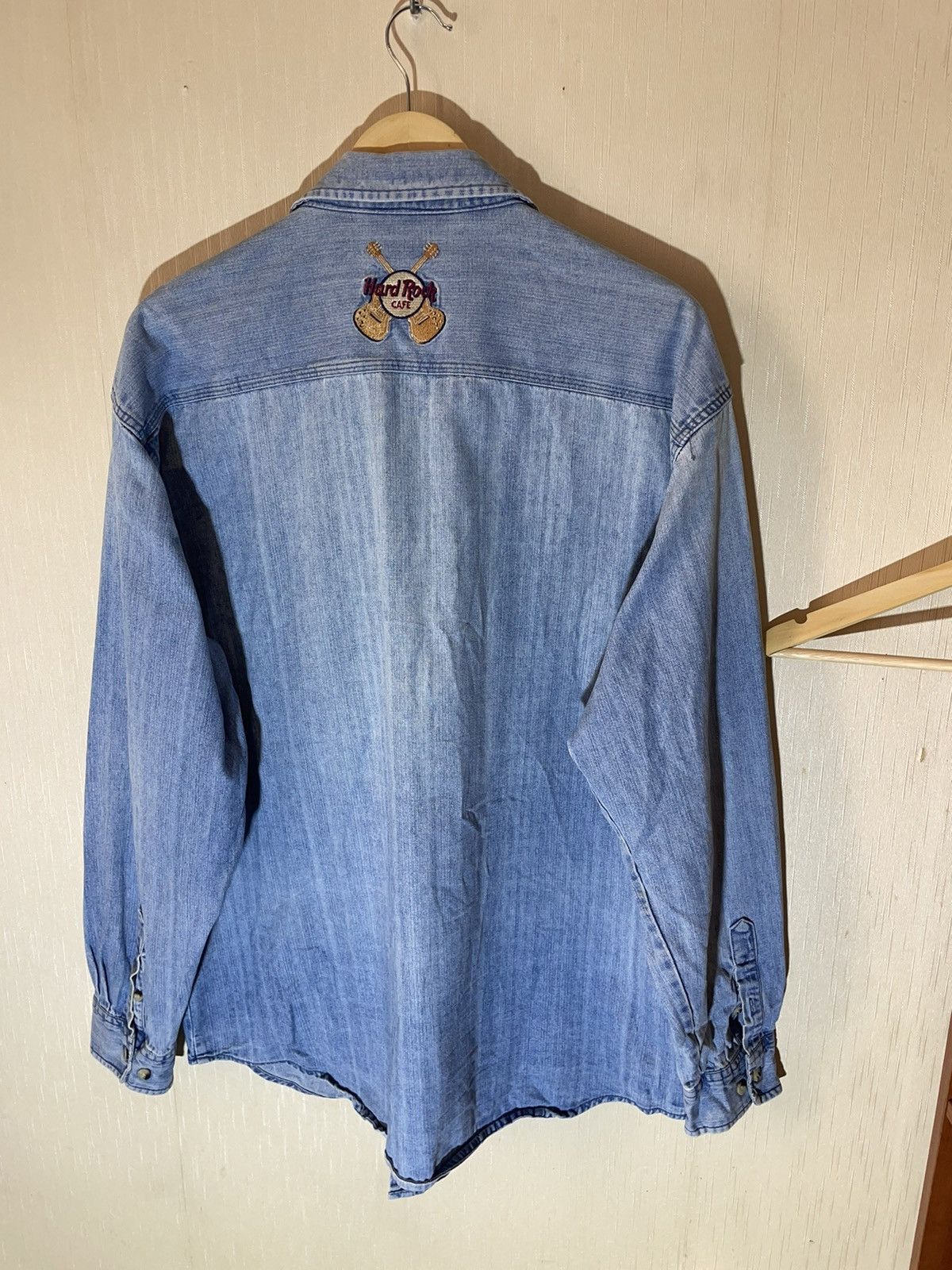 Hard Rock Cafe × Vintage Hard Rock Amsterdam vintage denim overshirt 90s Size US L / EU 52-54 / 3 - 9 Thumbnail