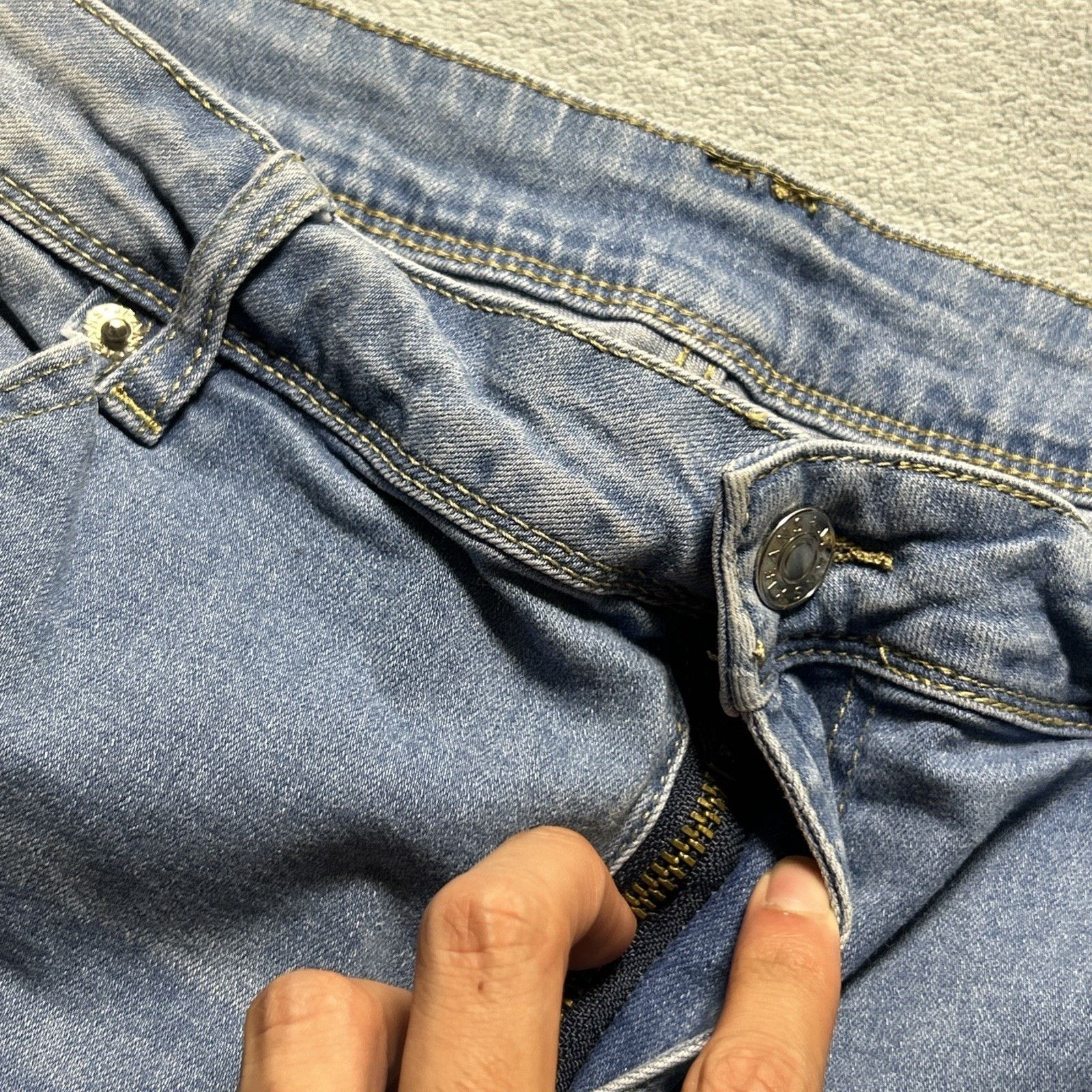 Levi's Y2K Beyond Baggy Jeans Womens XL 34x31 Hamilton Wide Baggie Size 34" / US 12 / IT 48 - 8 Thumbnail