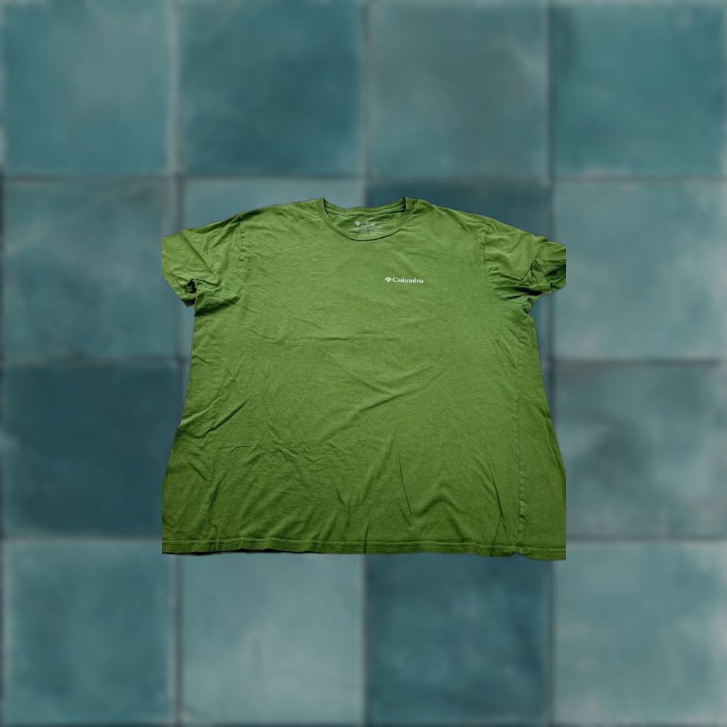 Vintage VINTAGE Columbia Shirt Mens 2XL Green Bear Graphic Tee Tagless Crew Neck Short Sleeve Graphic Print Outdoor Nature Mens Size US XXL / EU 58 / 5 - 1 Thumbnail