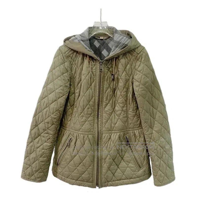 Burberry Burberry Green Quilted Women's Down Jacket. Size M / US 6-8 / IT 42-44 - 1 Thumbnail