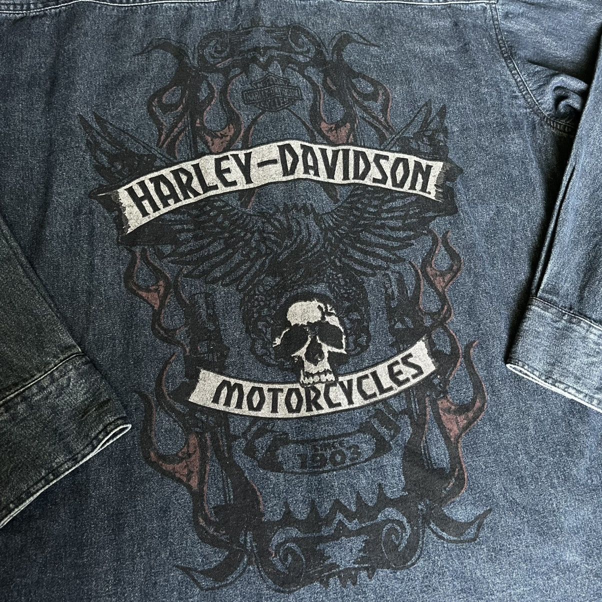 Harley Davidson × Vintage New Vintage Y2K Harley Davidson Flame Skull Denim Button Up Size US L / EU 52-54 / 3 - 5 Thumbnail