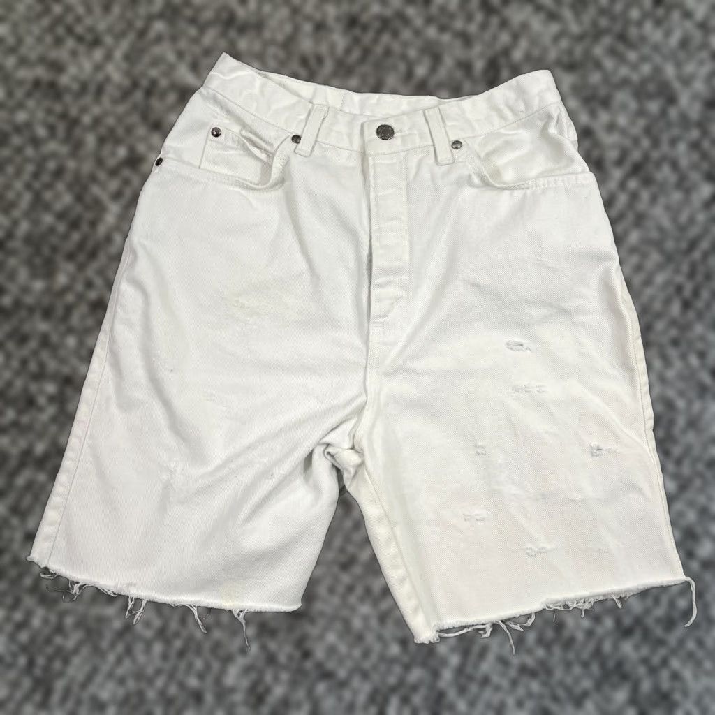 Levi's VINTAGE Levi's Women's Bermuda Shorts 12 White Denim 8" Casual Summer Summer Girls Size 34" / US 12 / IT 48 - 1 Thumbnail