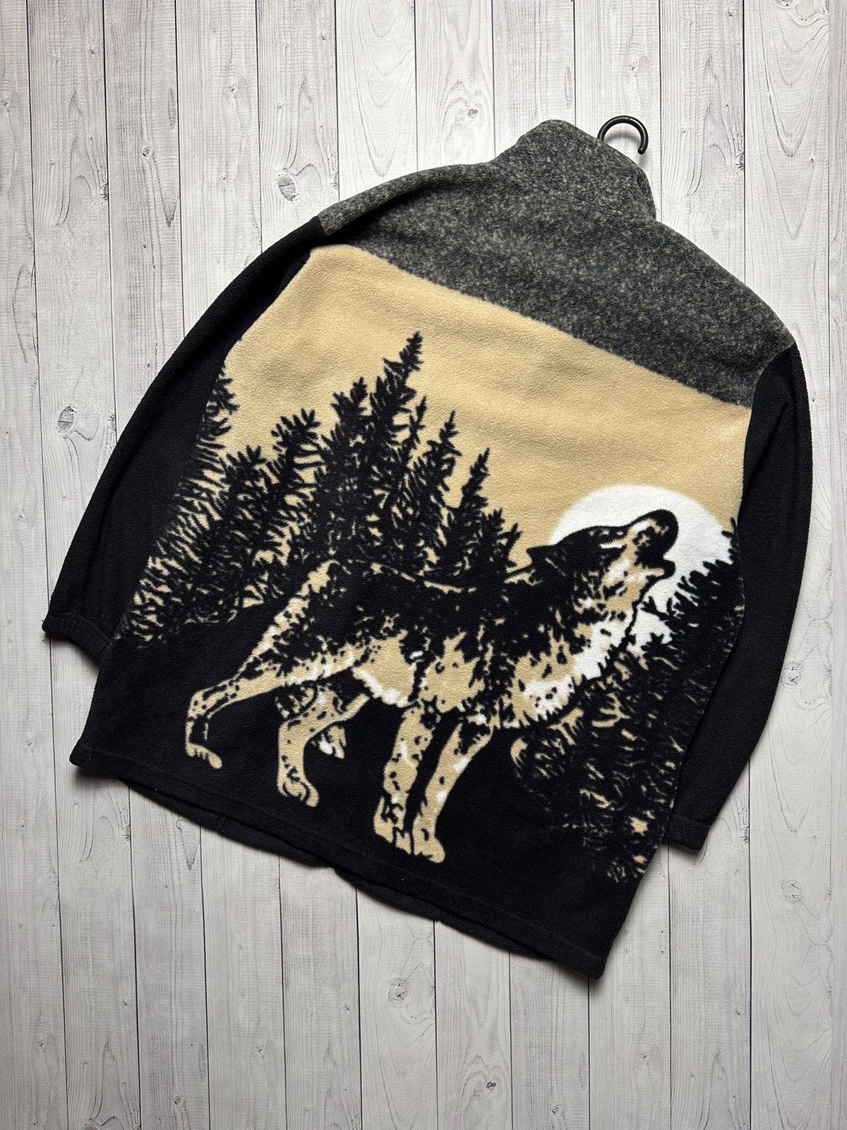 Vintage Vintage wolf fleece jacket size S logo forest Size US S / EU 44-46 / 1 - 1 Thumbnail