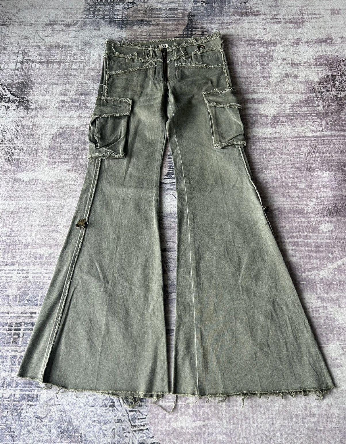 Le Grande Bleu (L.G.B.) Le Grande Bleu LGB Super Flared Jeans Size US 29 - 1 Thumbnail