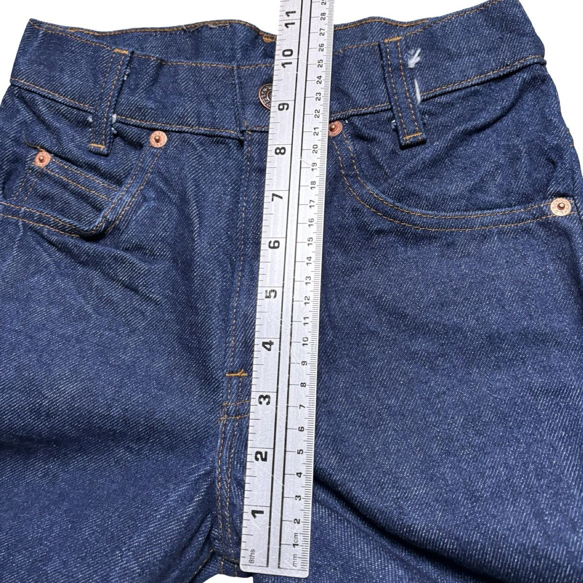 Levi's Vintage 80s Levi's 716 0216 Student Straight Jeans 25X30 NOS Size 25" / US 0 / IT 36 - 7 Thumbnail