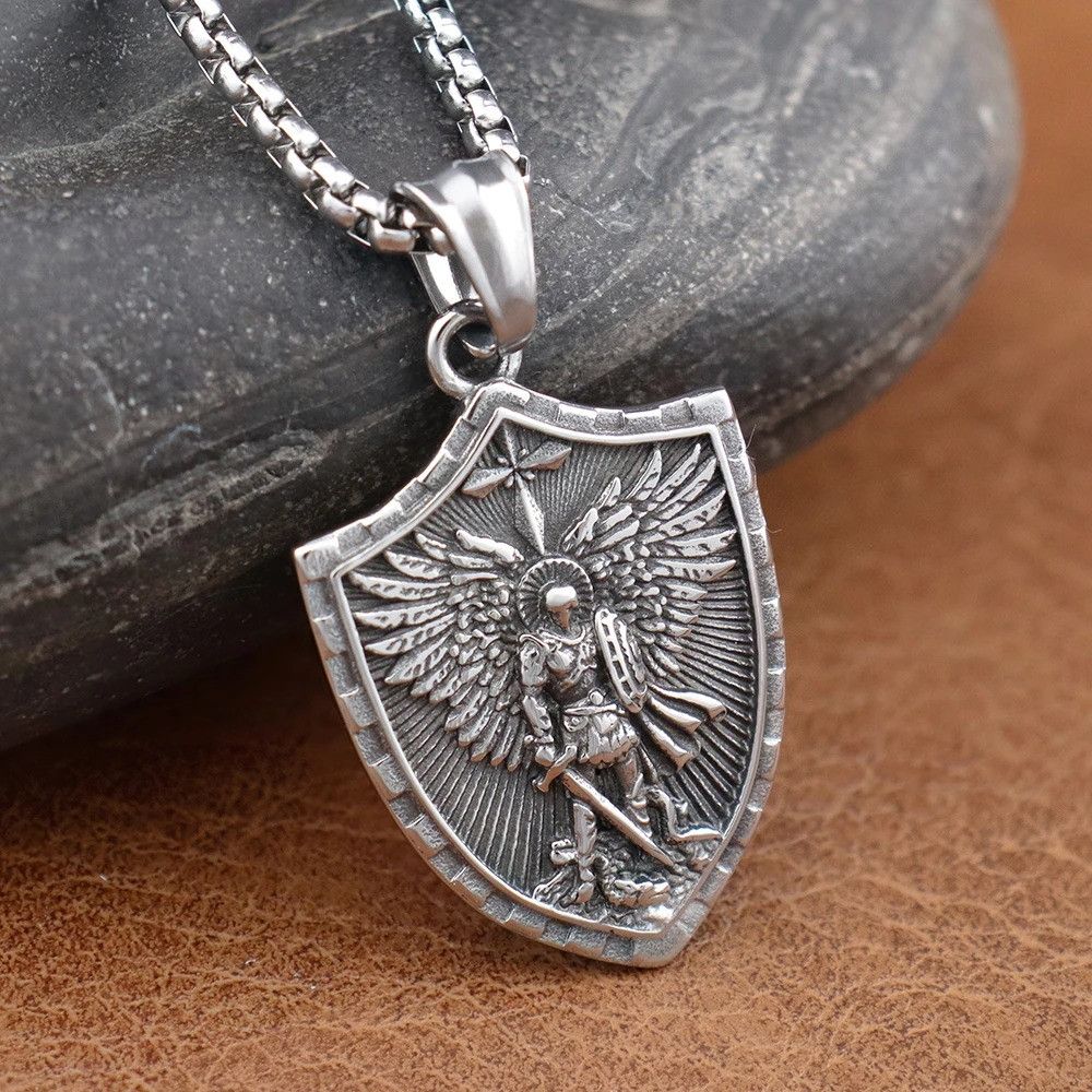 Jewelry Great Powerful Man Necklace Size ONE SIZE - 2 Thumbnail