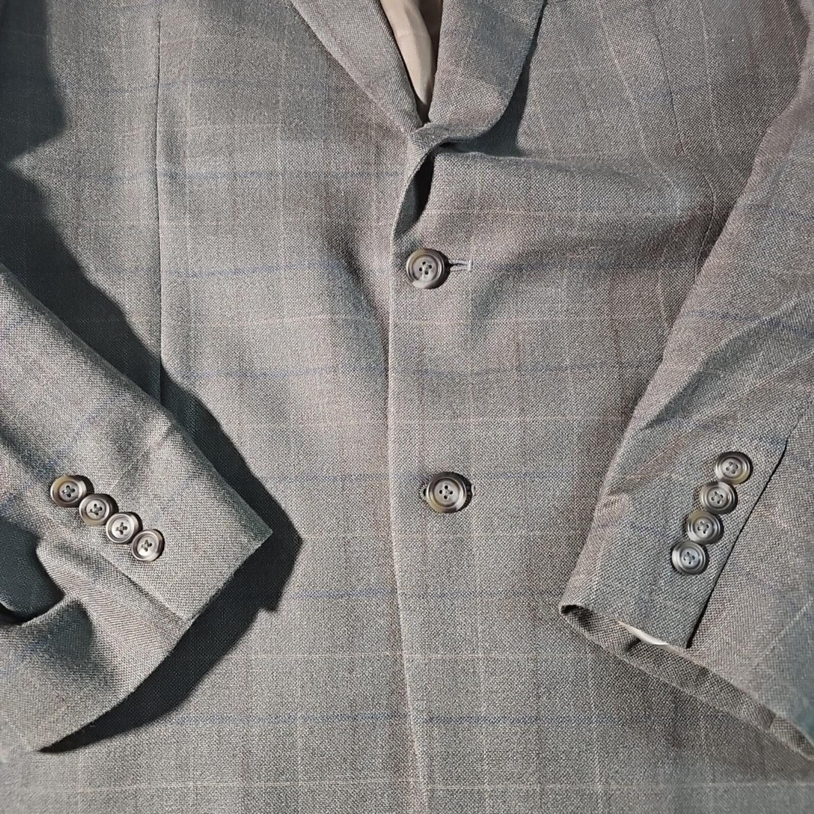 Jos. A. Bank Jos. A Bank 44R 2 Button Blazer Silk & Wool Size 44R - 2 Thumbnail